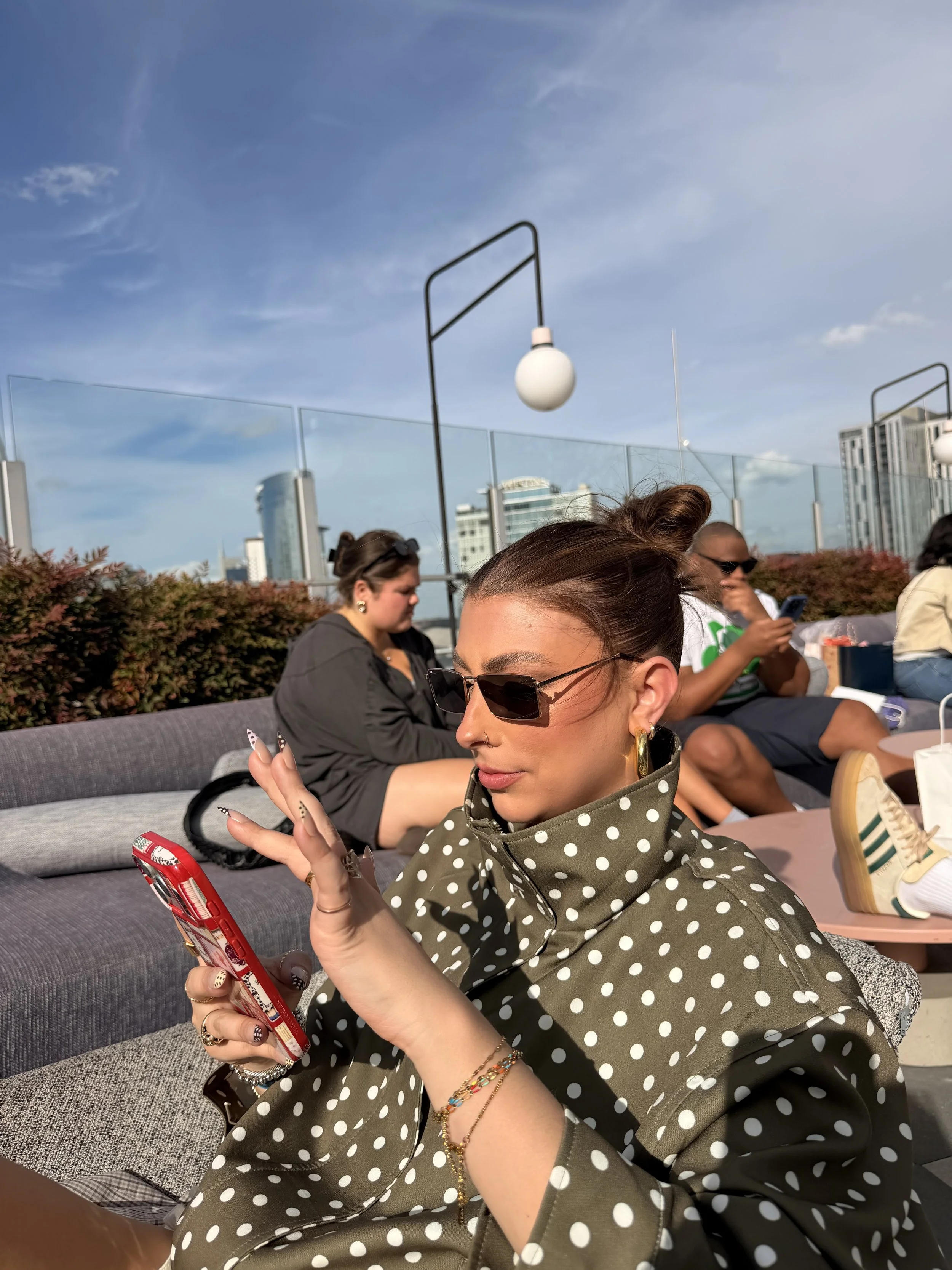 Mommish ambassador hosting a mom community event