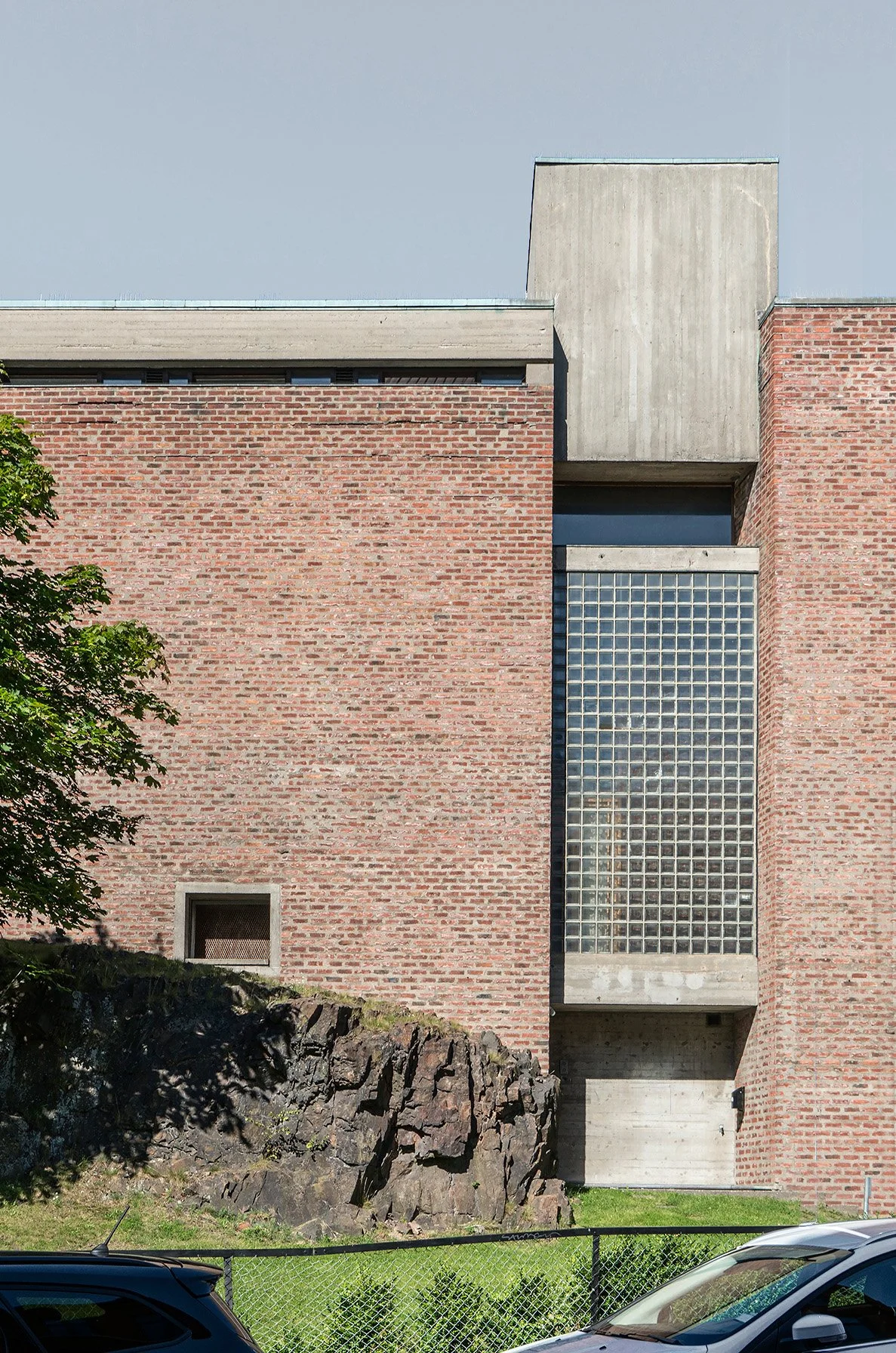 ST. HALLVARD KIRKE & KLOSTER, Oslo 1966/92