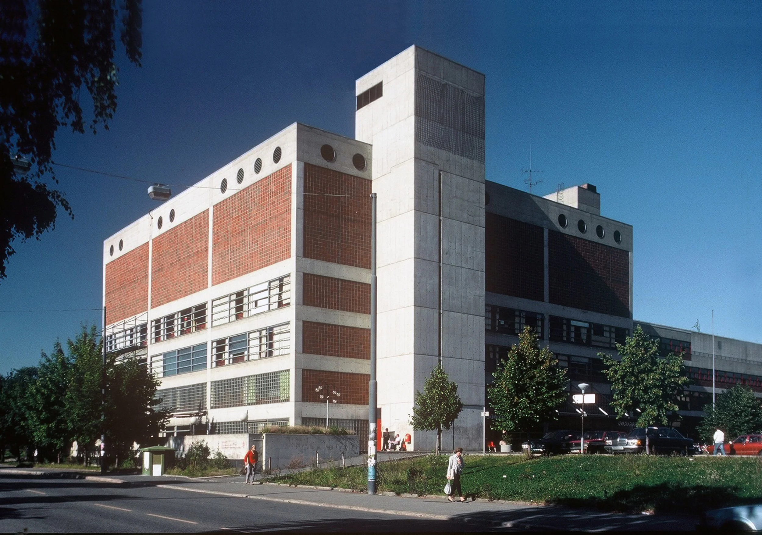 CHATEAU NEUF, Oslo 1970