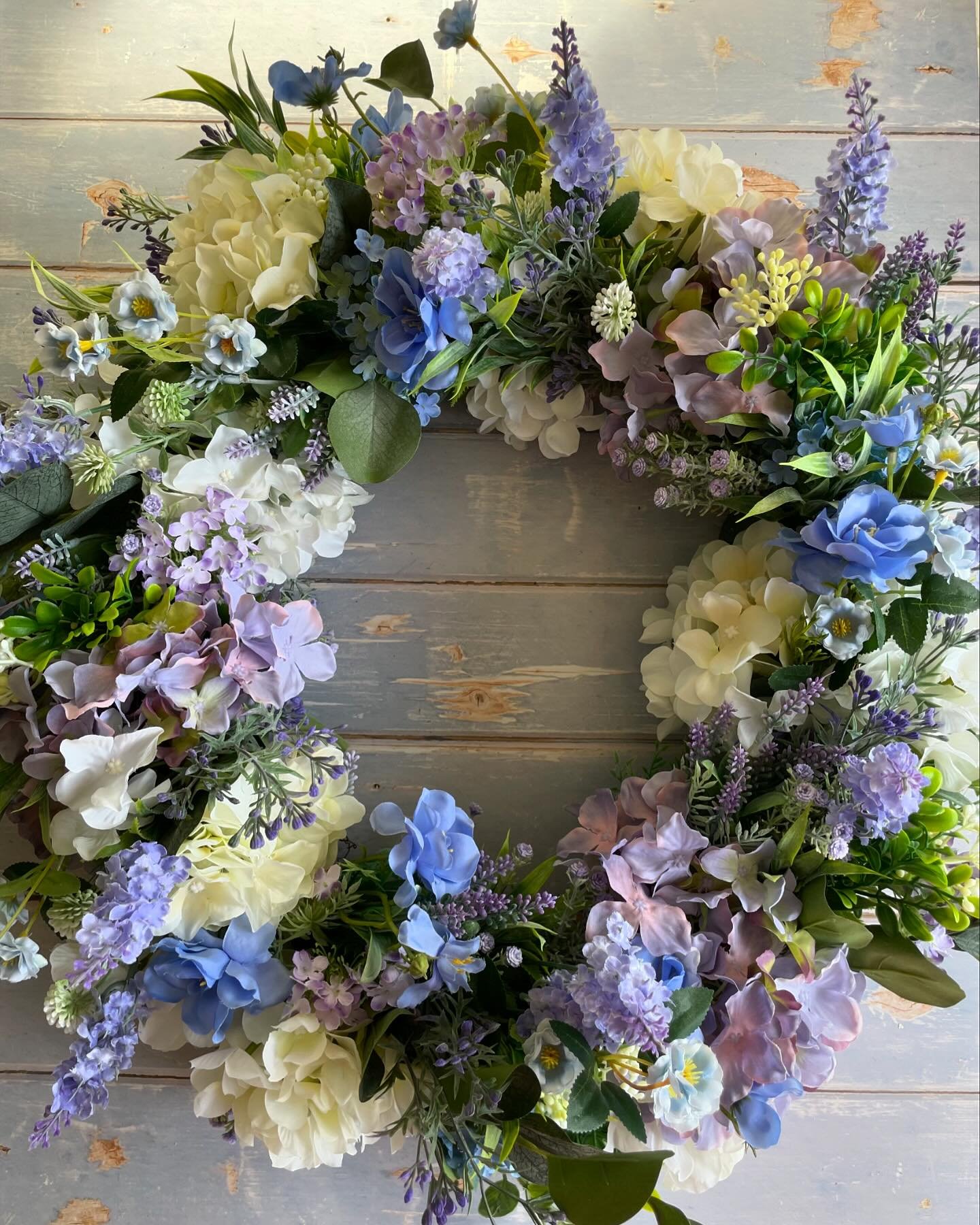How&rsquo;s excited for Bridgerton?. I made a Bridgerton inspired bespoke garland last week and now I&rsquo;ve just made this. Mauves lilacs and soft blues. Masses of flowers with a touch of foliage perfect for summer I think. This one is 60cm but al