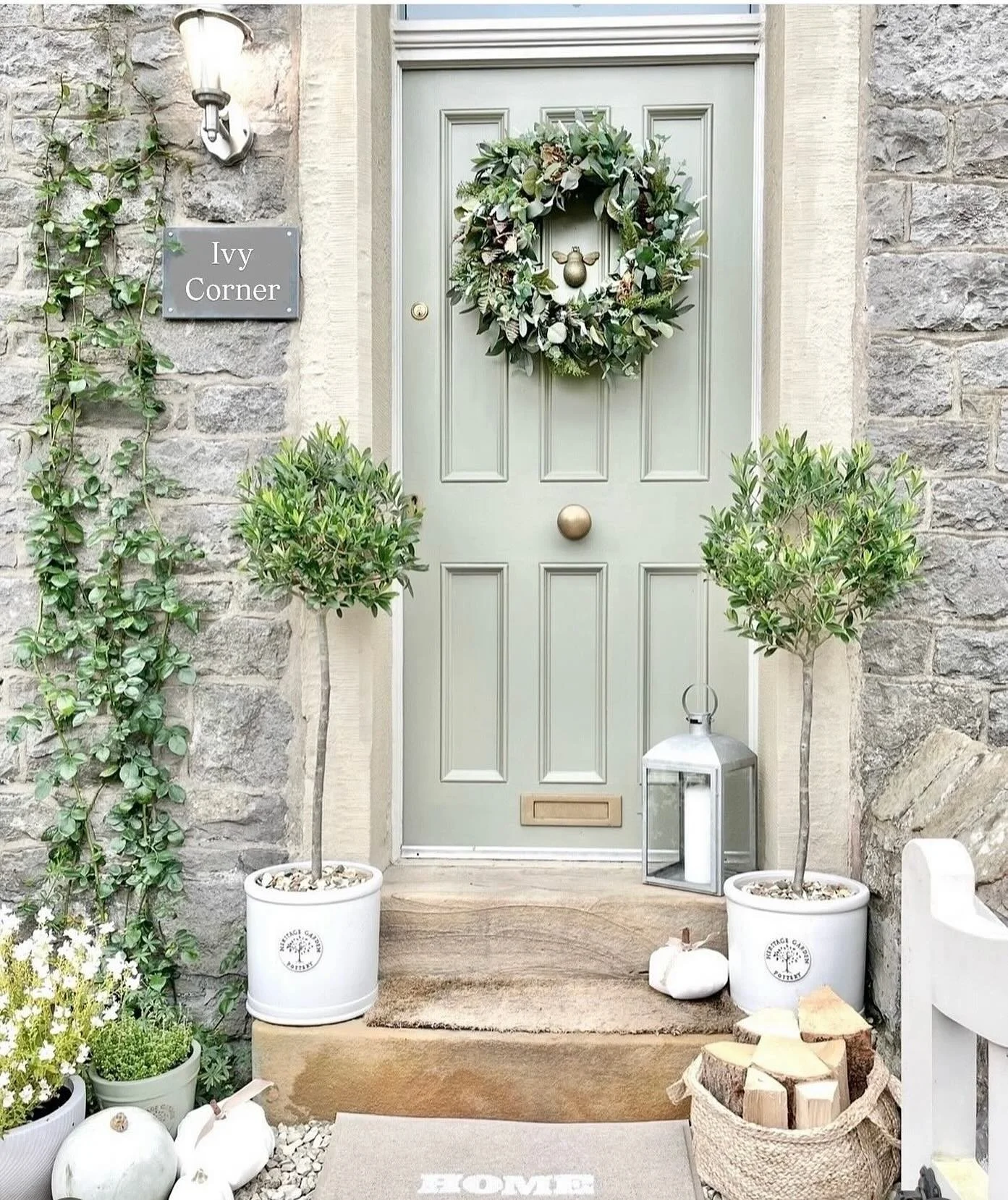 Happy Sunday everyone. Thanks for everyone who took part in the giveaway. Just wanted to share this beautiful pic from Claire @home_at_ivy_corner of her new Xmas 2025 Nordic wreath. Looks perfect and available now xx #xmas #xmaswreath #nordic