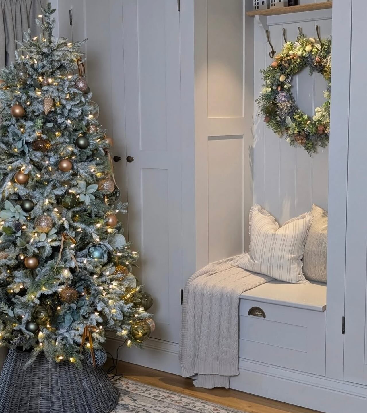 Happy Monday everyone, I&rsquo;m back to wreathing today and 6 orders for spring wreaths have just been collected. I&rsquo;ll work through more tomorrow. Thanks for all the Nordic wreath orders, pictured here from Sam @mrs_roobottom_home , perfect fo