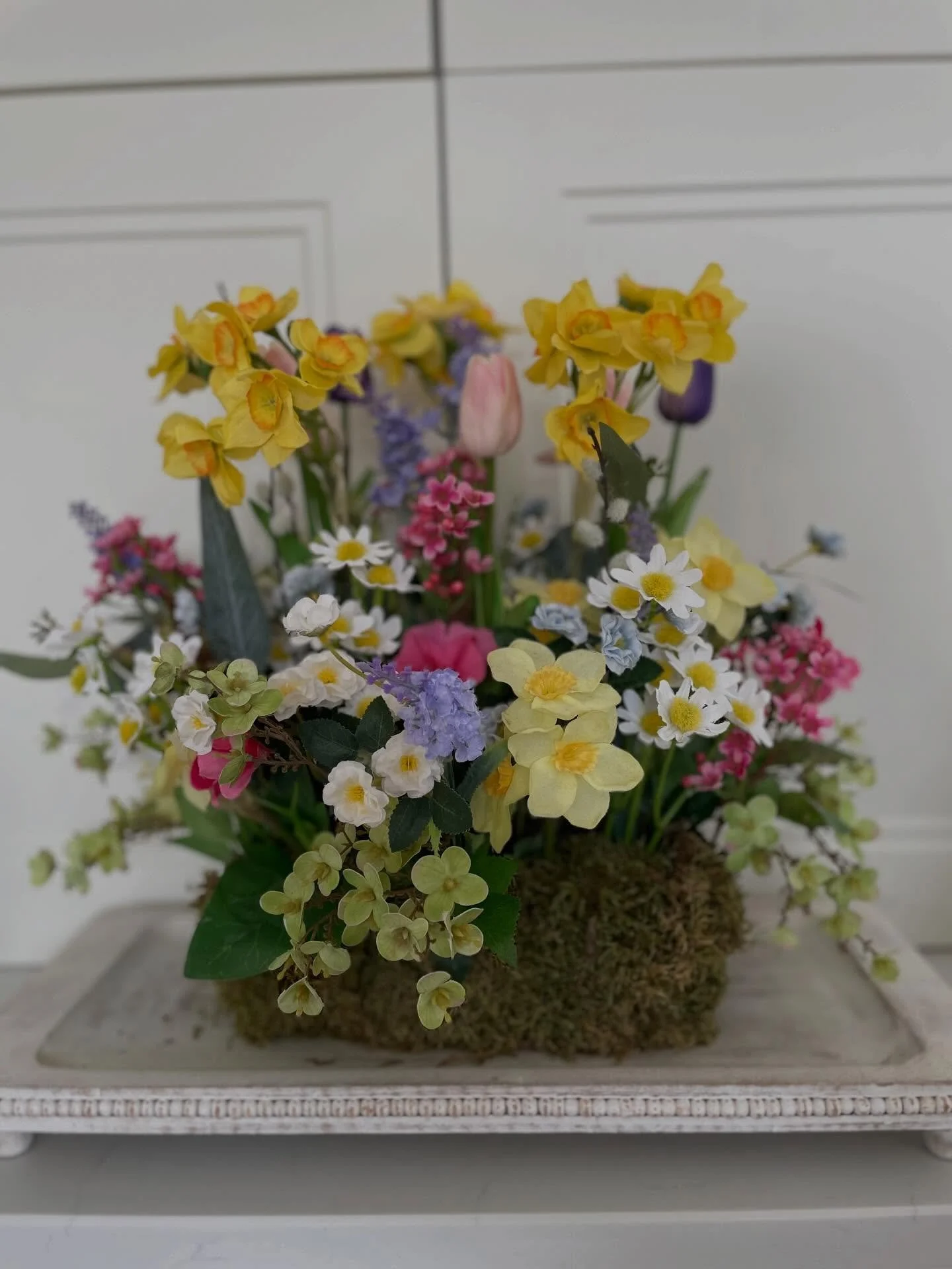 Morning, just a quick one as so many messages for the Easter table moss brick, I&rsquo;ve added to my website but there&rsquo;s only 6 available. Packed with colourful faux flowers. Bunnies from tk maxx online xx #easter #easterdecorations #eastertab