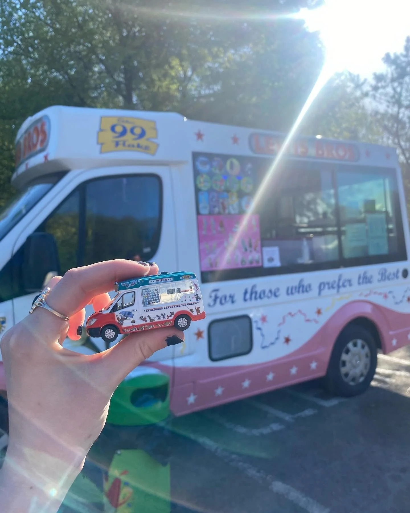 Our customers love ice cream so much, they bring miniature vans to the big vans!! 🚐🍦

Who else loves ice cream this much??? 

#lewisbrosicecream #icecream #icecreamlover #flake #icecreamvan #sweet #sweettreats #vanlife #dessert #local #warrington #