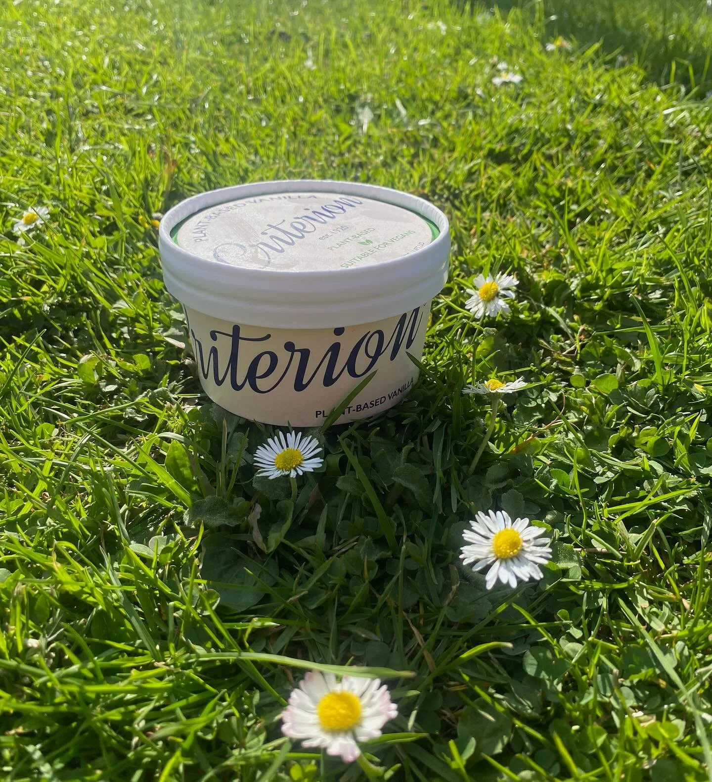Did you know we sell tubs of Criterion plant-based vegan ice cream?? 🍦 
They&rsquo;re absolutely delicious and we can even add toppings!!

#lewisbrosicecream #icecream #icecreamlover #flake #icecreamvan #sweet #sweettreats #vanlife #dessert #local #