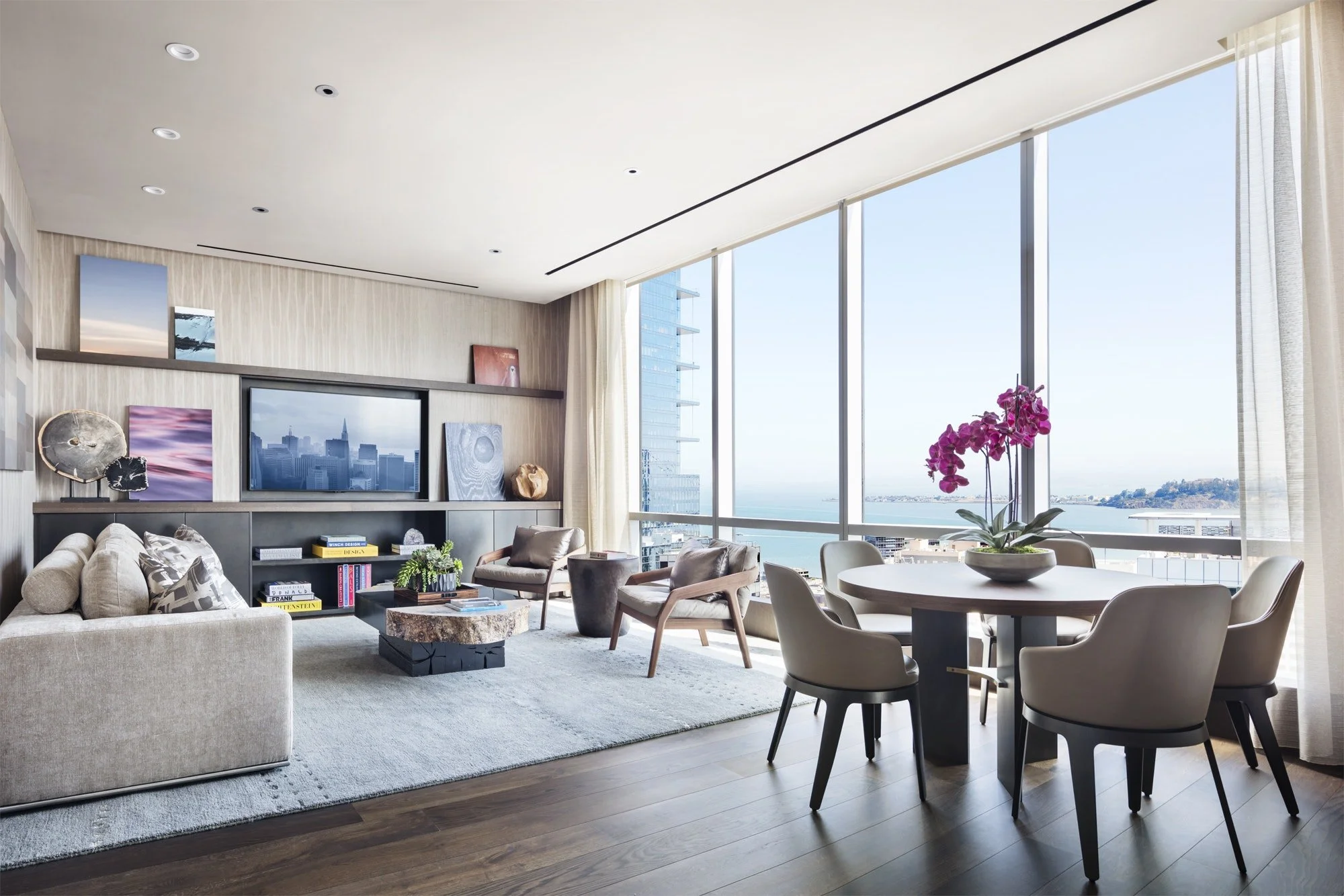 The Avery Sky Lounge - Photo Credit Scott Frances for Related Ca.jpg