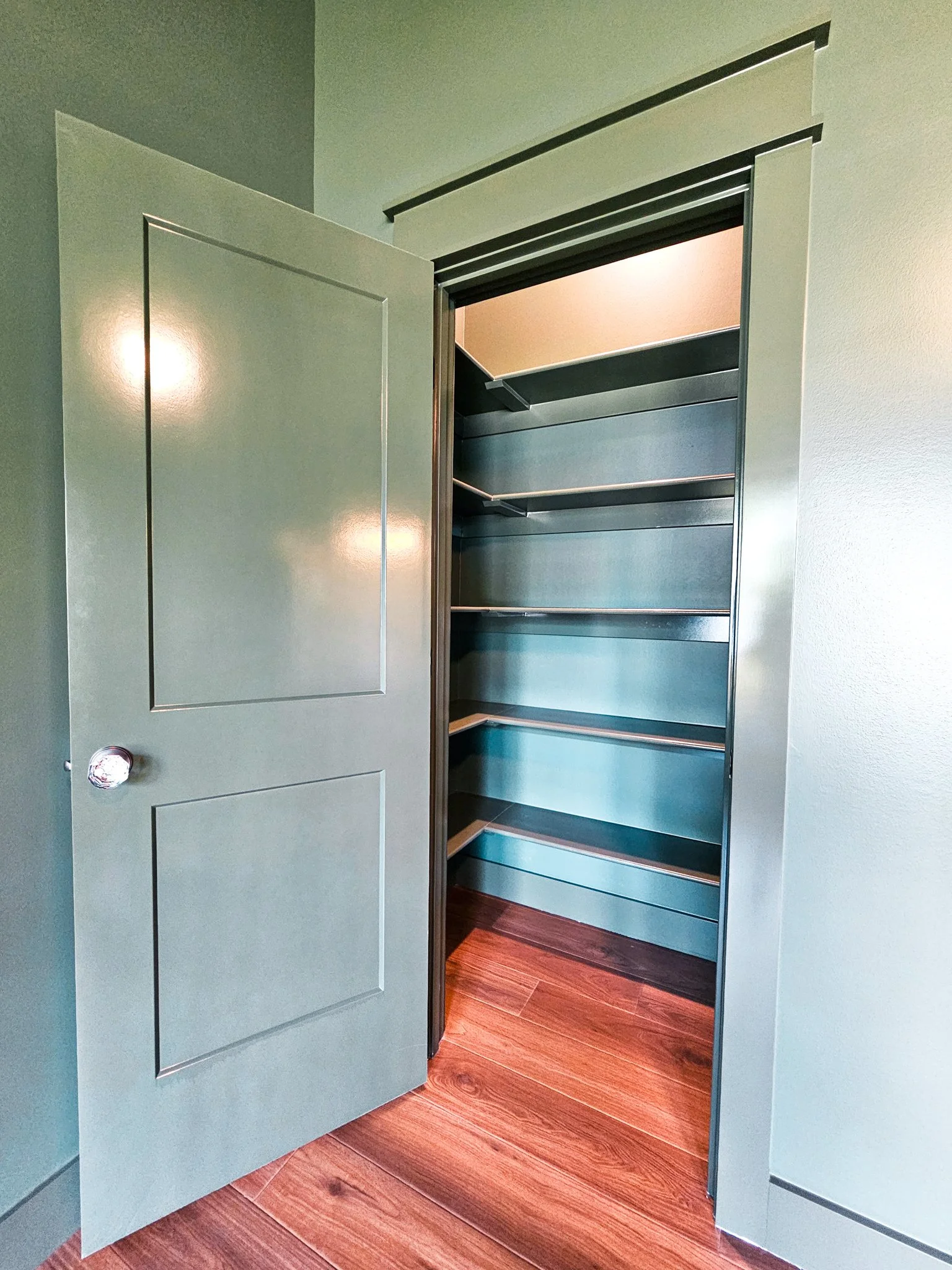 340 Crestview-73.jpg