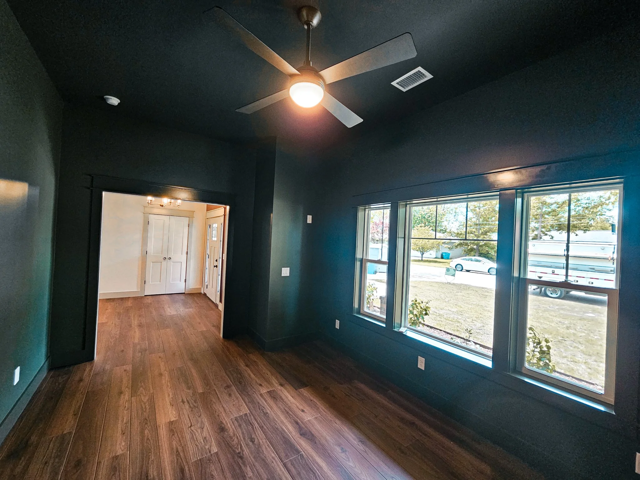 340 Crestview-72.jpg
