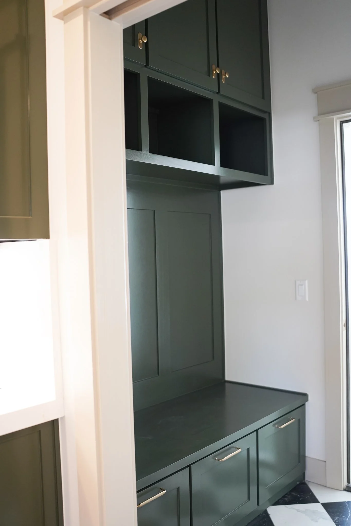 340 Crestview-32.jpg