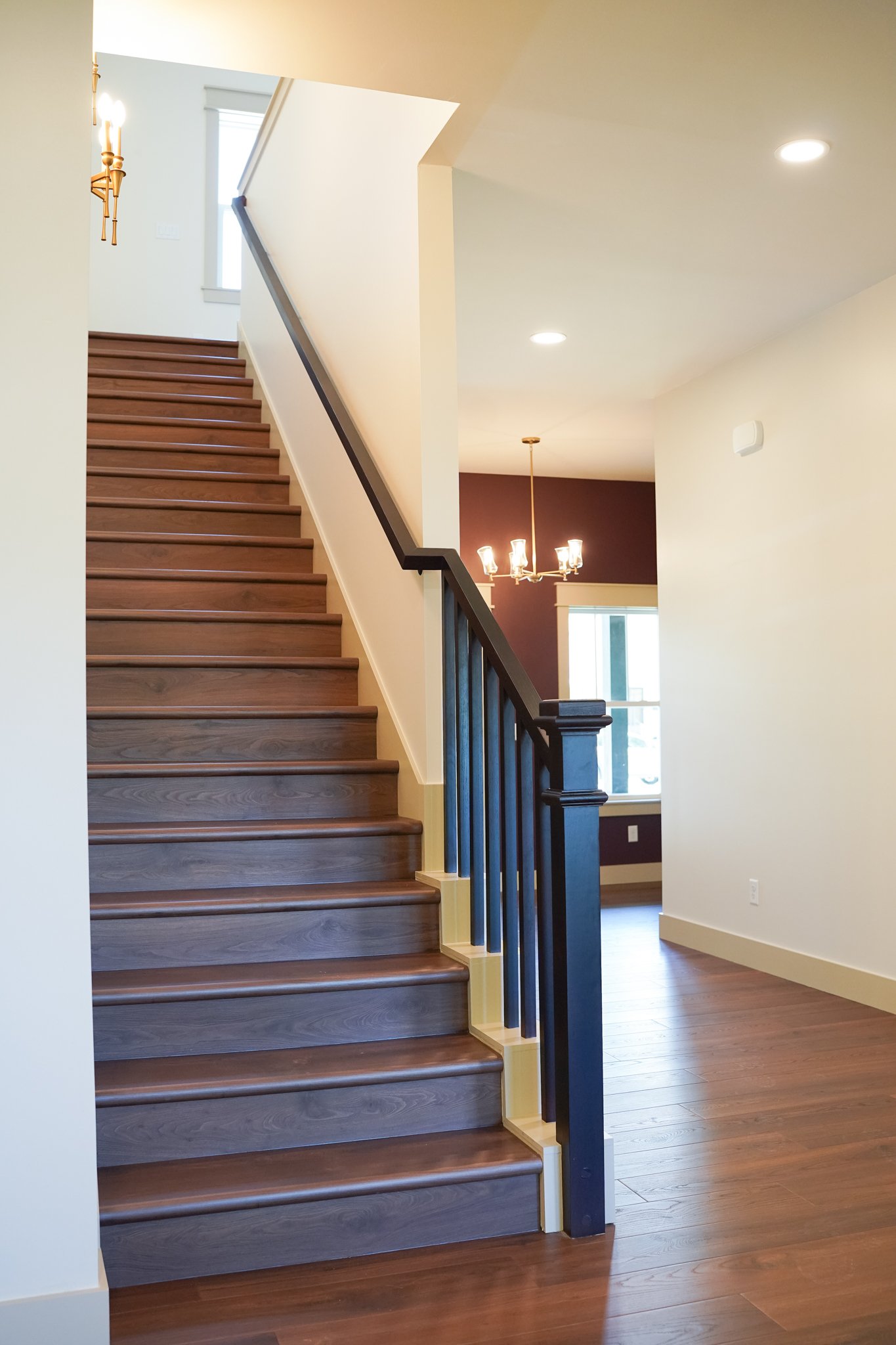 340 Crestview-33.jpg