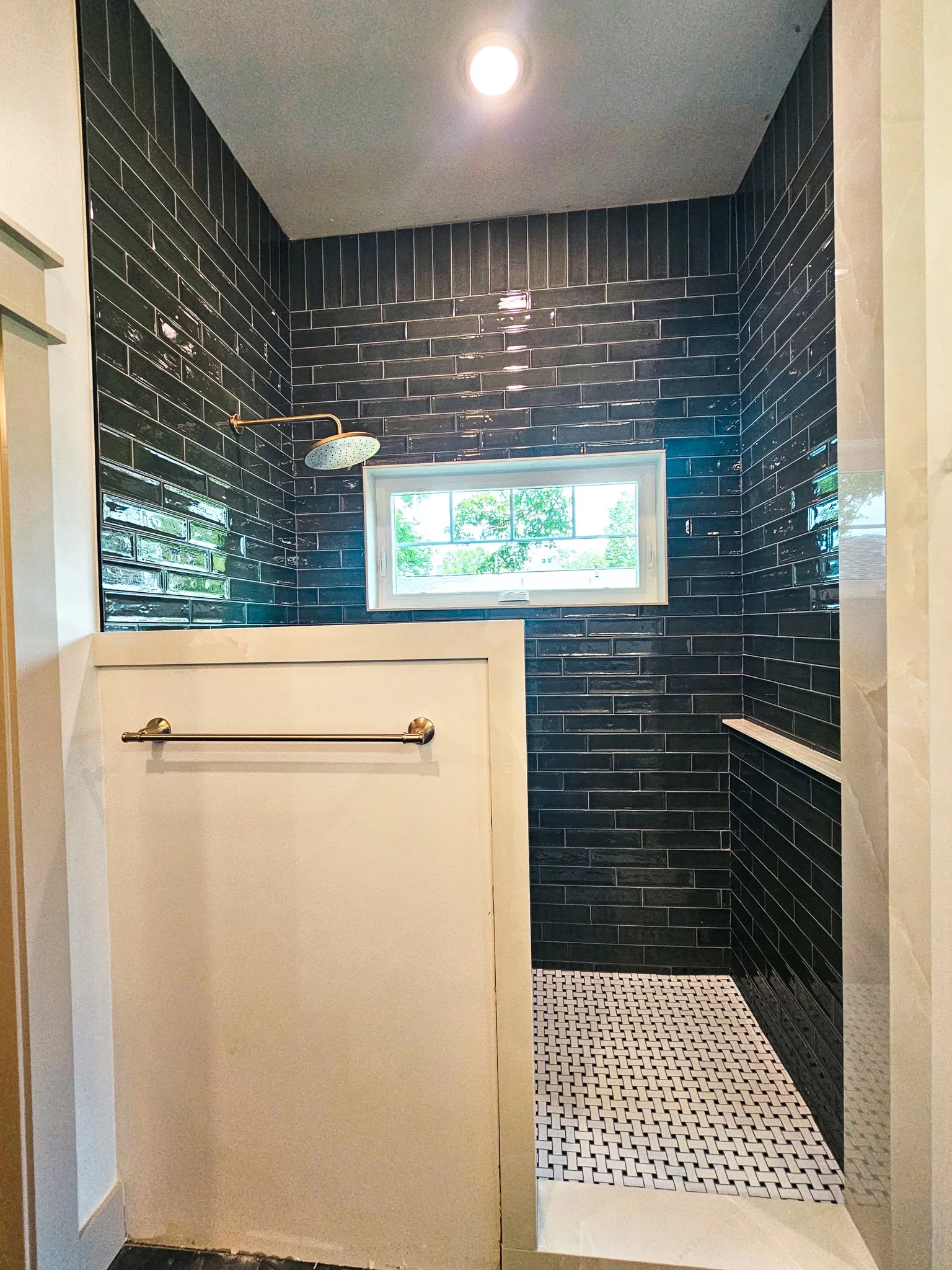 340 Crestview-77.jpg
