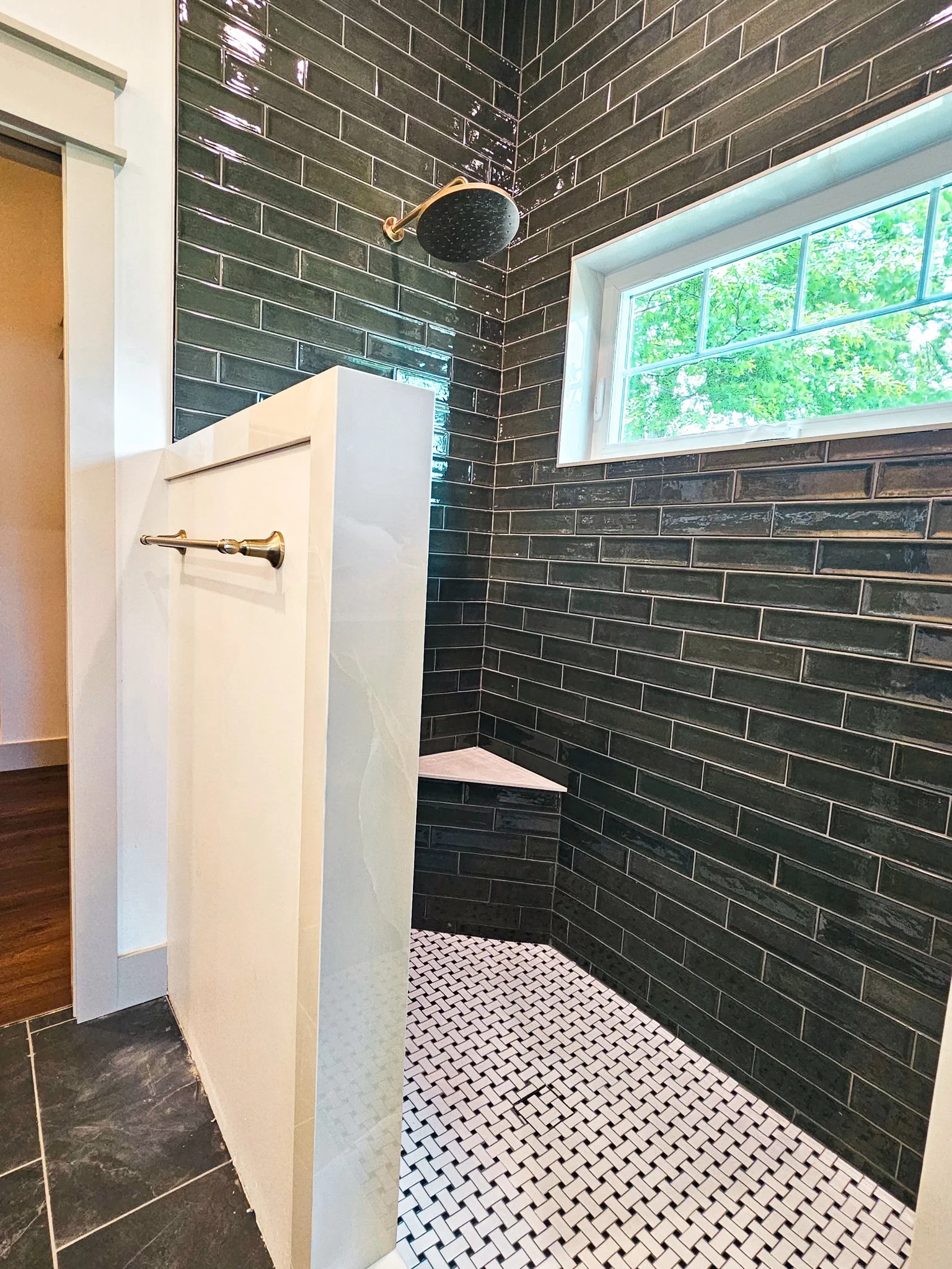 340 Crestview-76.jpg