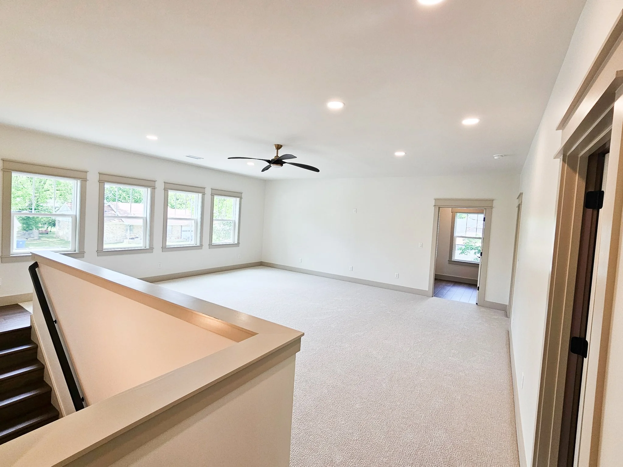 340 Crestview-87.jpg