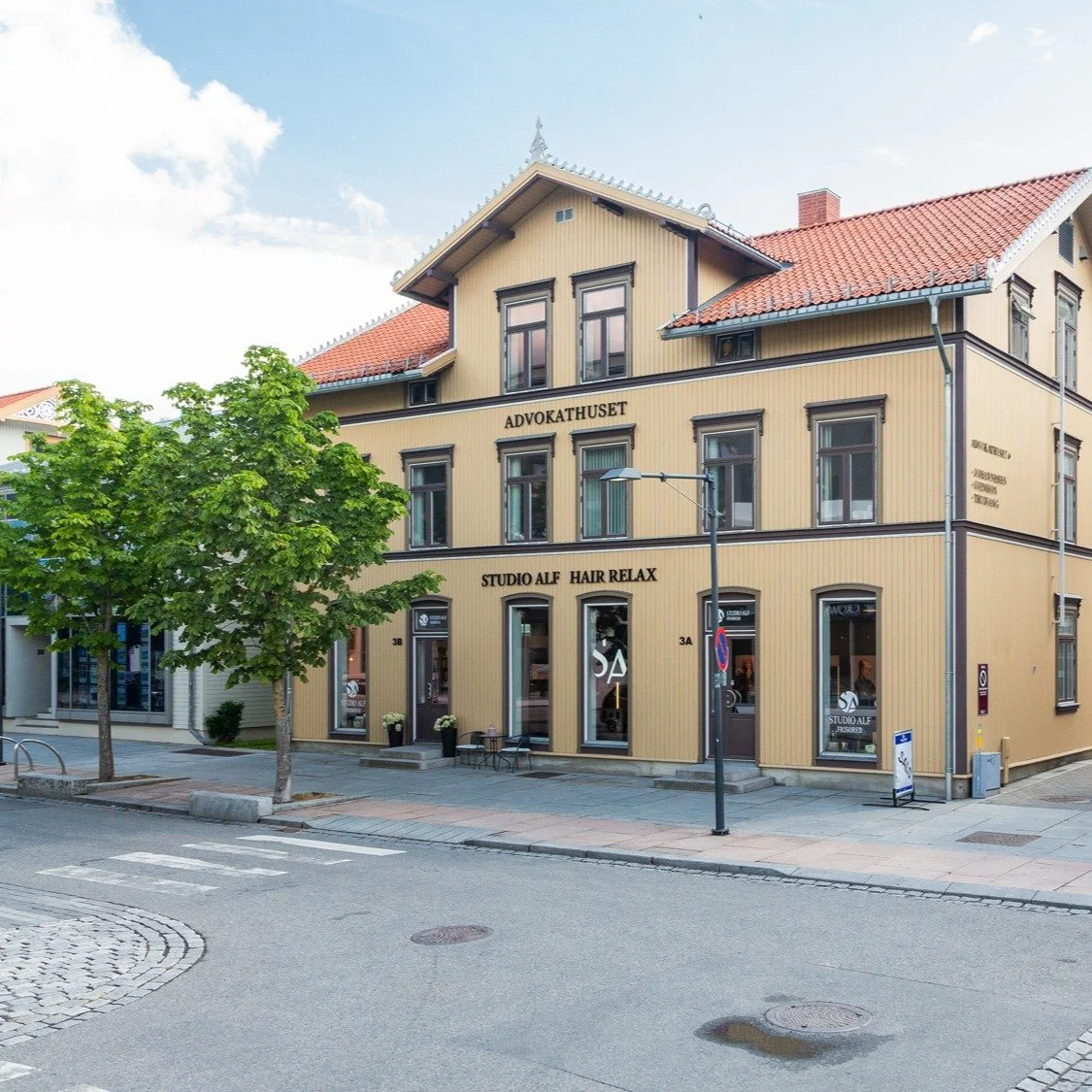 &AElig;rverdige Storgata 3 er vi stolt eier og forvalter av🙌

I dag holder Fris&oslash;r Studio Alf, Psykolog Flock og Advokathuset til i dette flotte huset🤍

#studioalf #lillestr&oslash;mdelta #n&aelig;ringseiendom