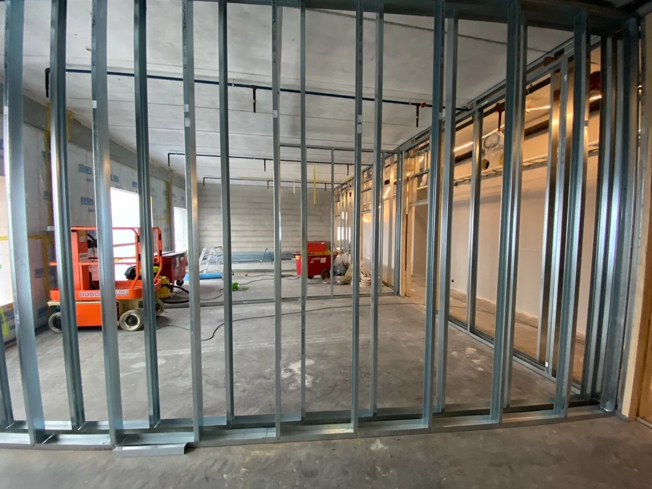 21-05-008 Stålstendere _2.JPG