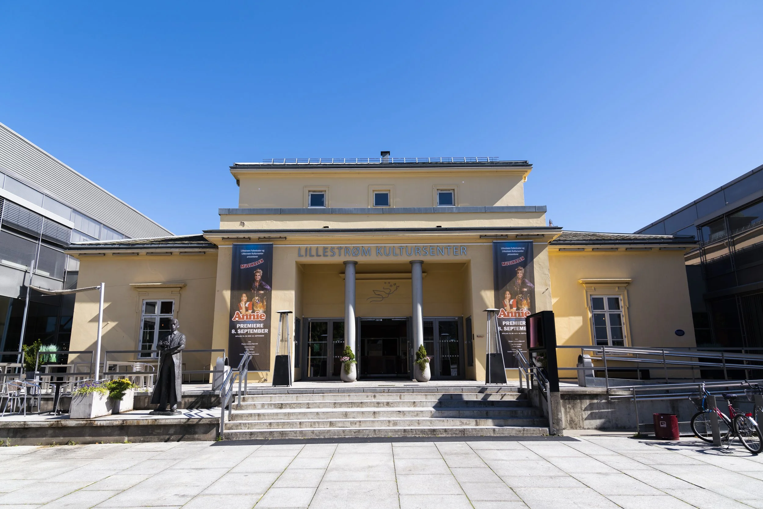 Lillestrøm Kultursenter utvendig 2022 DSC08234.JPG