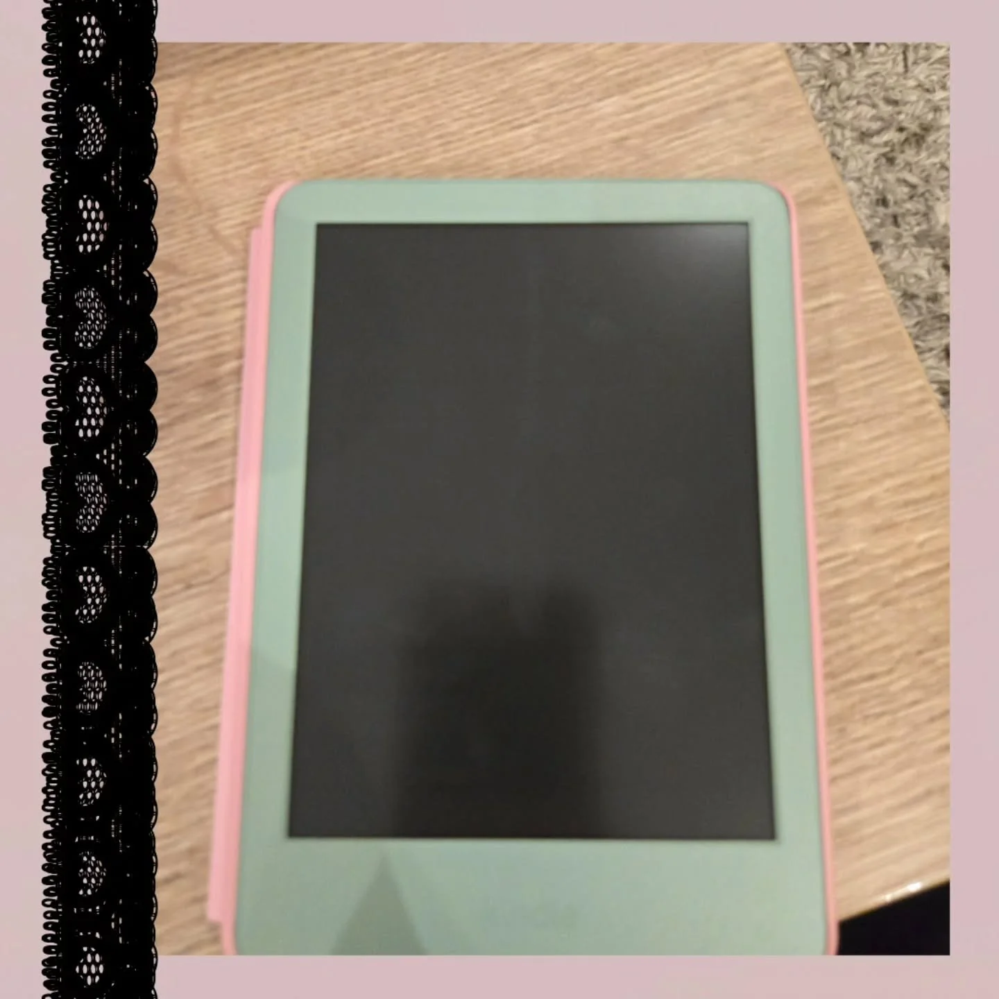 Bought a kindle today!
So happy!

-
#readers #readersofinstagram #kindle