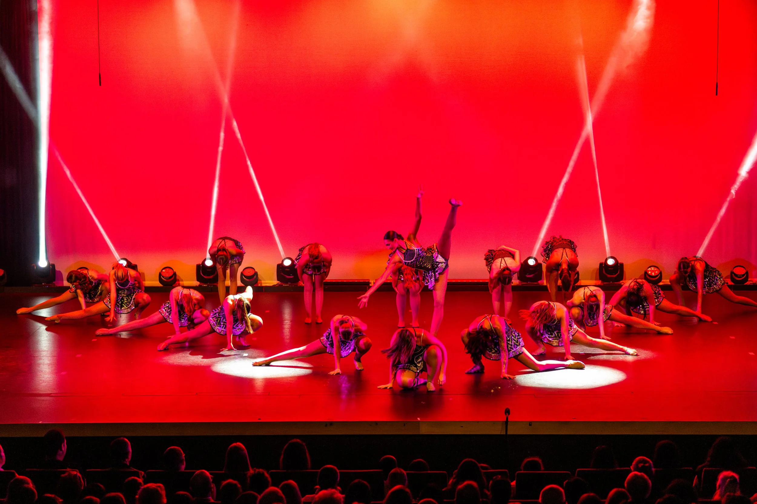 Welcome to the Moulin Rouge 