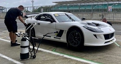 Great day at Silverstone today testing with Ginetta, what awesome cars&hellip;.
@sr_electrical12 @moochcreative @bagworld_bespoke_collection @130rperform @pinfieldnick @unigloves @greenbiofuelsltd @carwoodgroup @den.rushen @kavijundu #silverstone #fa