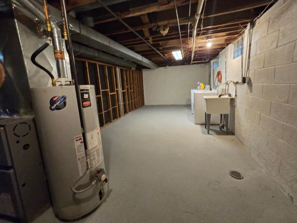 Basement Laundry utility.jpg