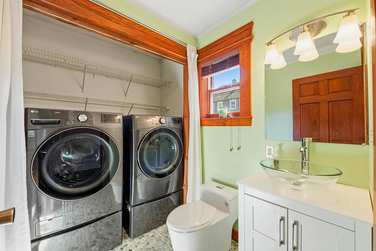Oneida,-259-Bates-Avenue-(21-of-41).jpg