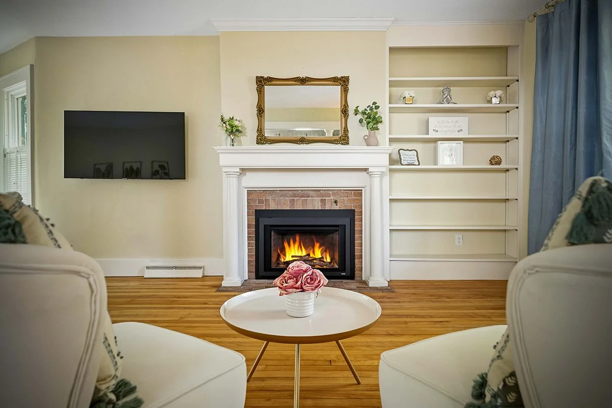 01.-Skaneateles,-57-East-Lake-Road-Interiors--(18).jpg