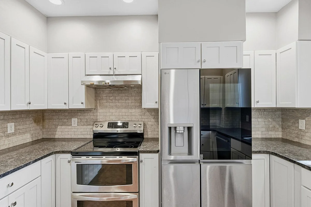 Oneida,-259-Bates-Avenue-(15-of-41).jpg