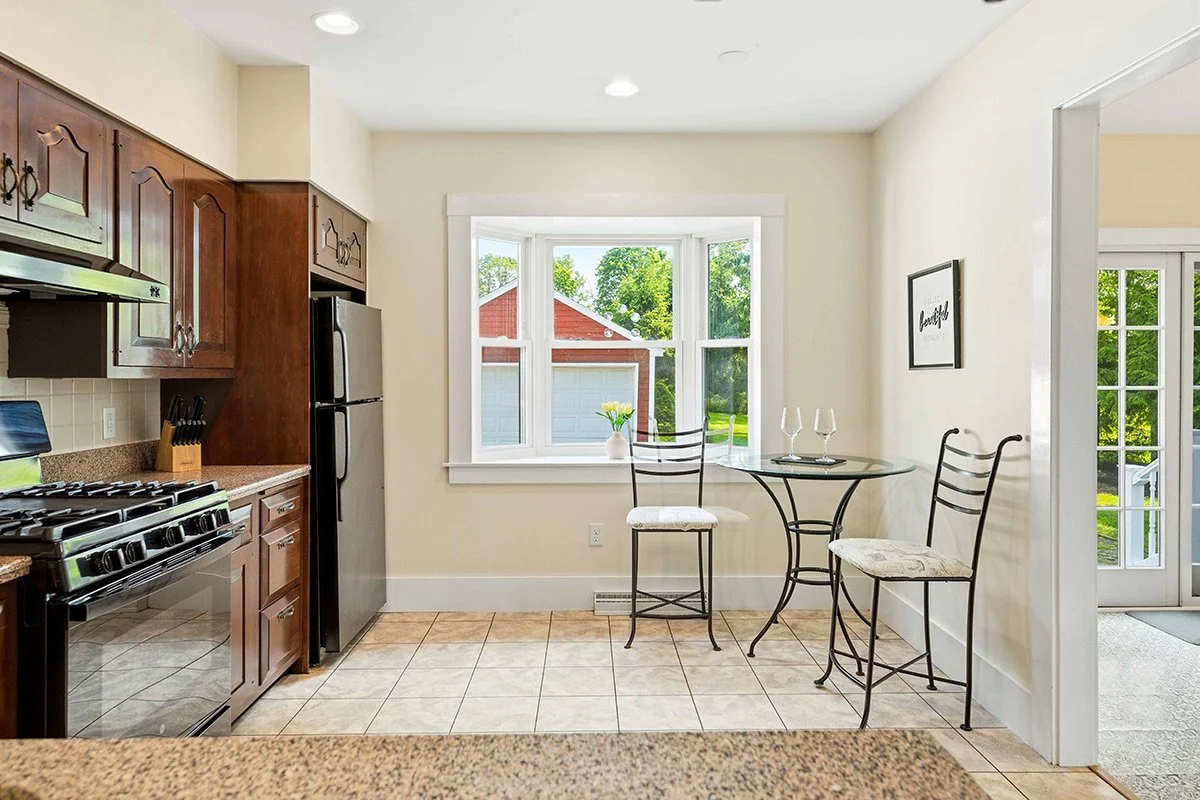 01.-Skaneateles,-57-East-Lake-Road-Interiors--(26).jpg