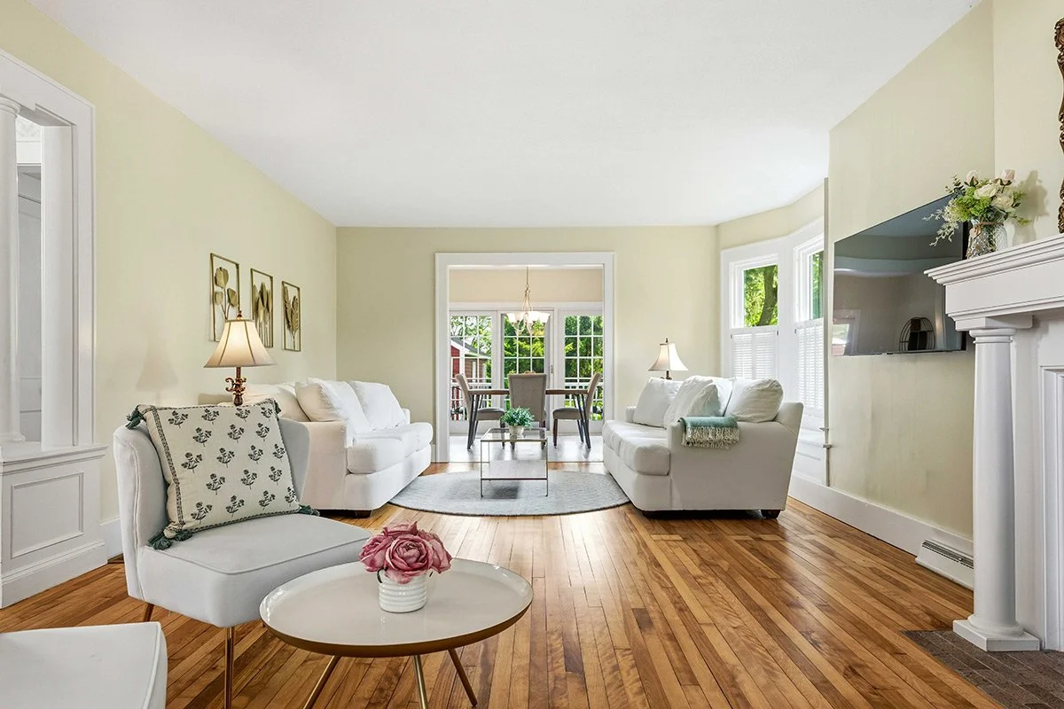 01.-Skaneateles,-57-East-Lake-Road-Interiors--(19).jpg