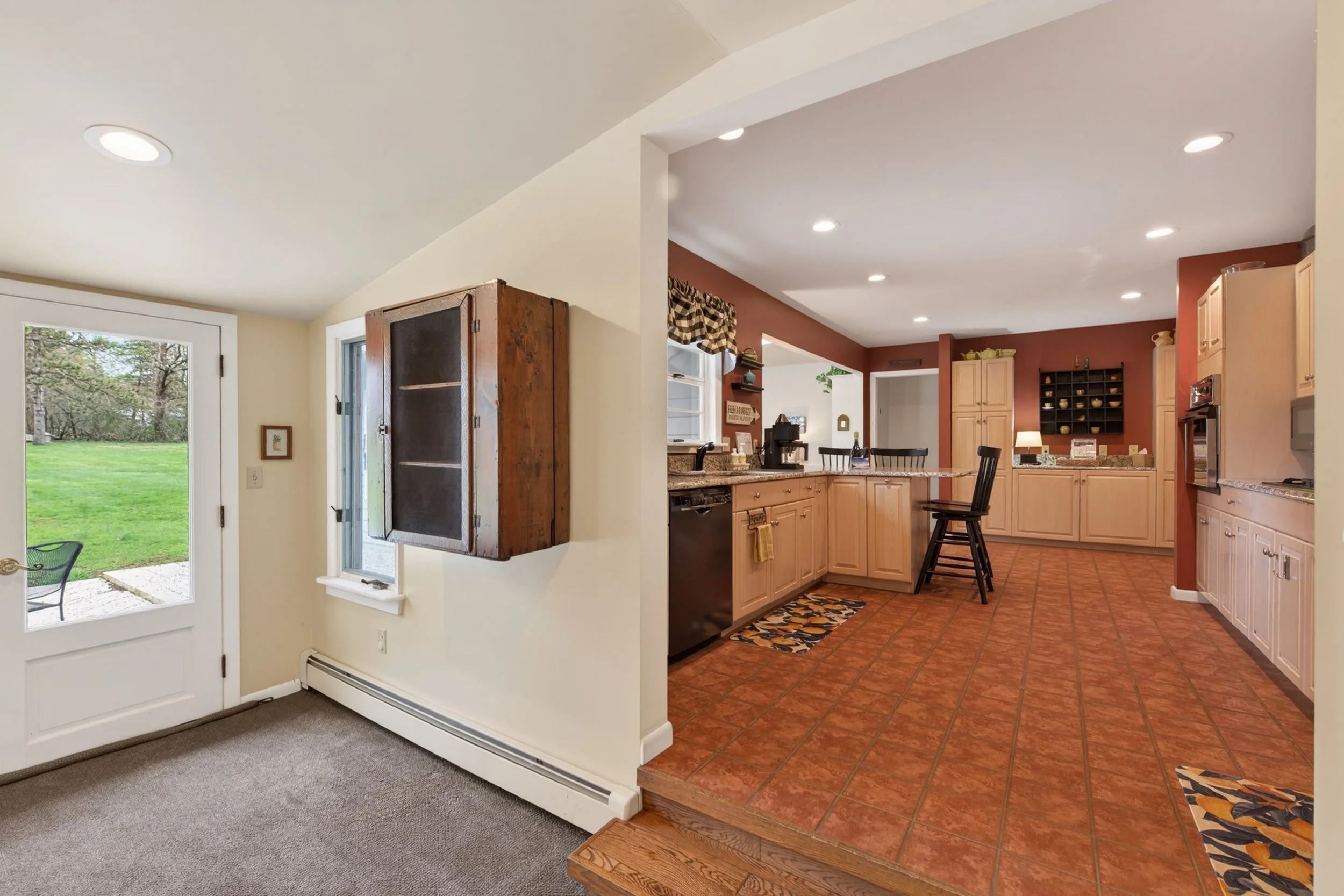 7-3862 State St.jpg