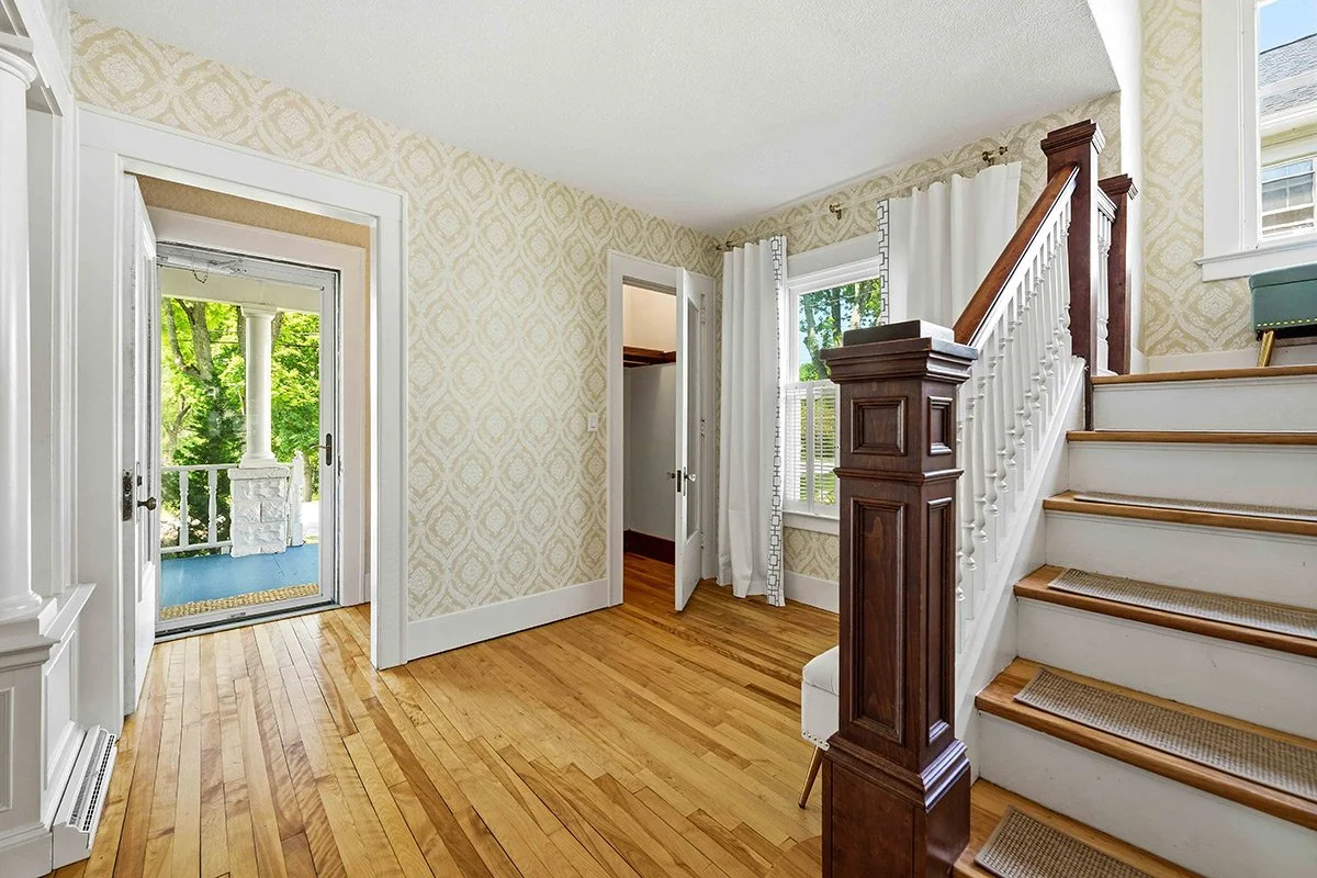 01.-Skaneateles,-57-East-Lake-Road-Interiors--(16).jpg