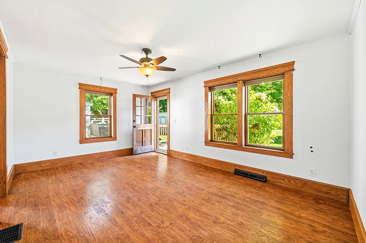 Oneida,-259-Bates-Avenue-(22-of-41).jpg