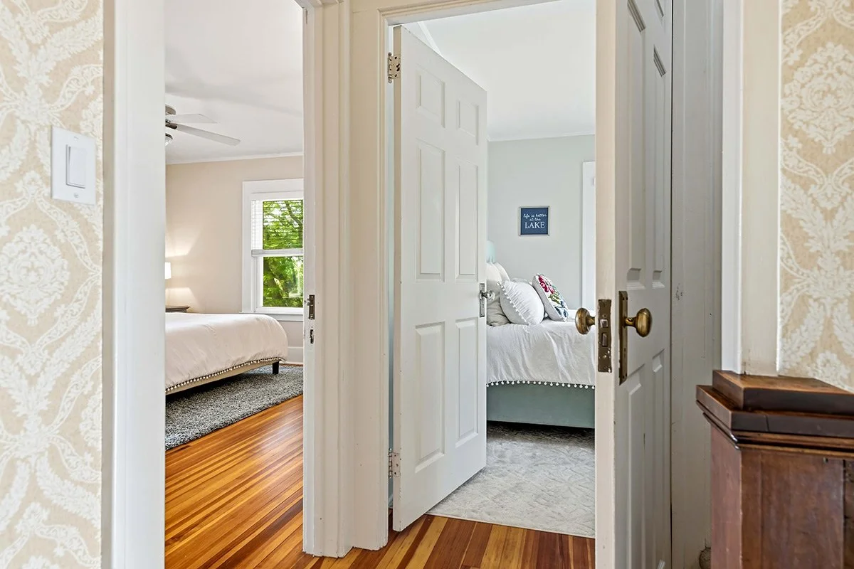01.-Skaneateles,-57-East-Lake-Road-Interiors--(29).jpg