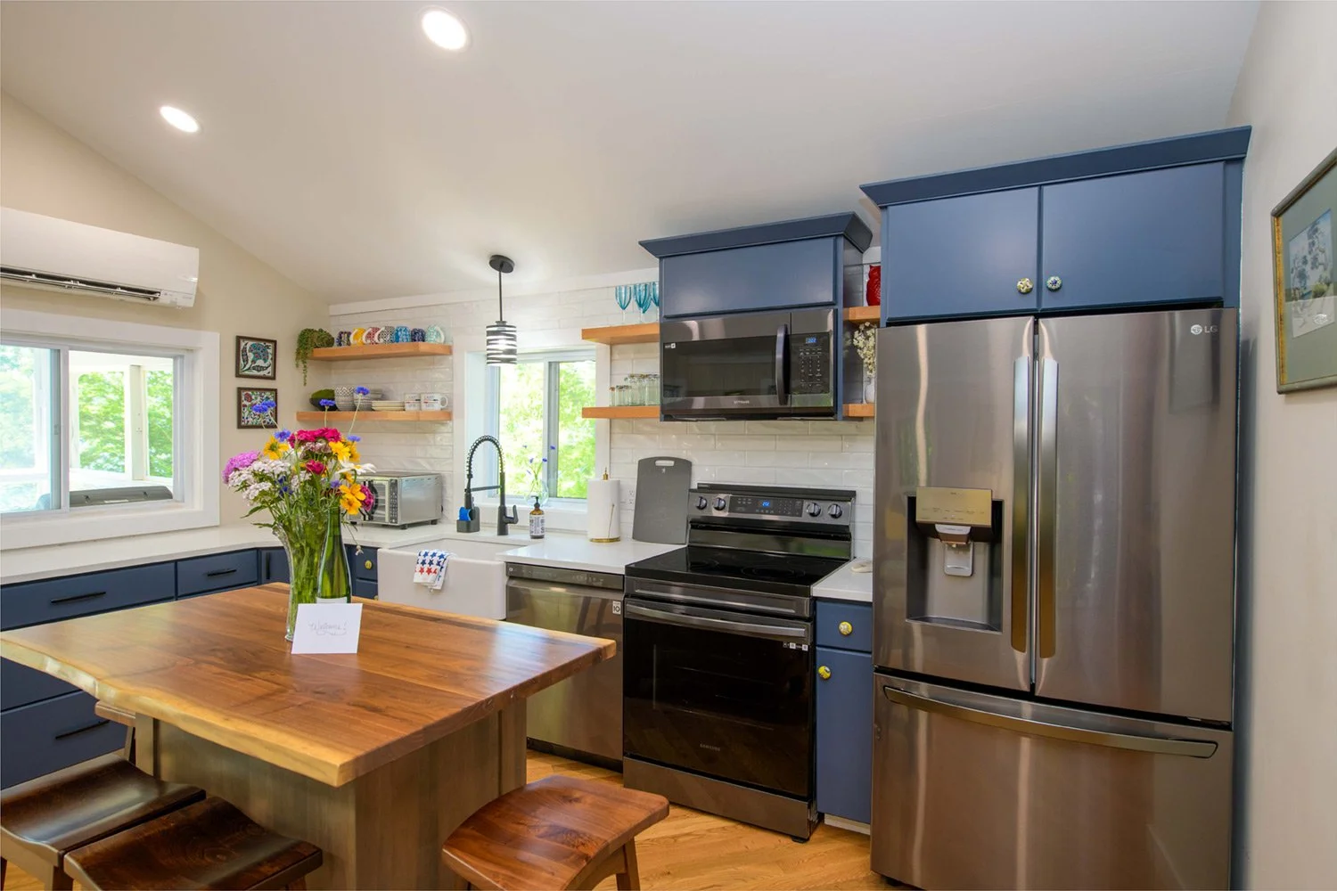 Outdoor-Studios__Interiors-381-Fire-Lane-Rd-7.jpg