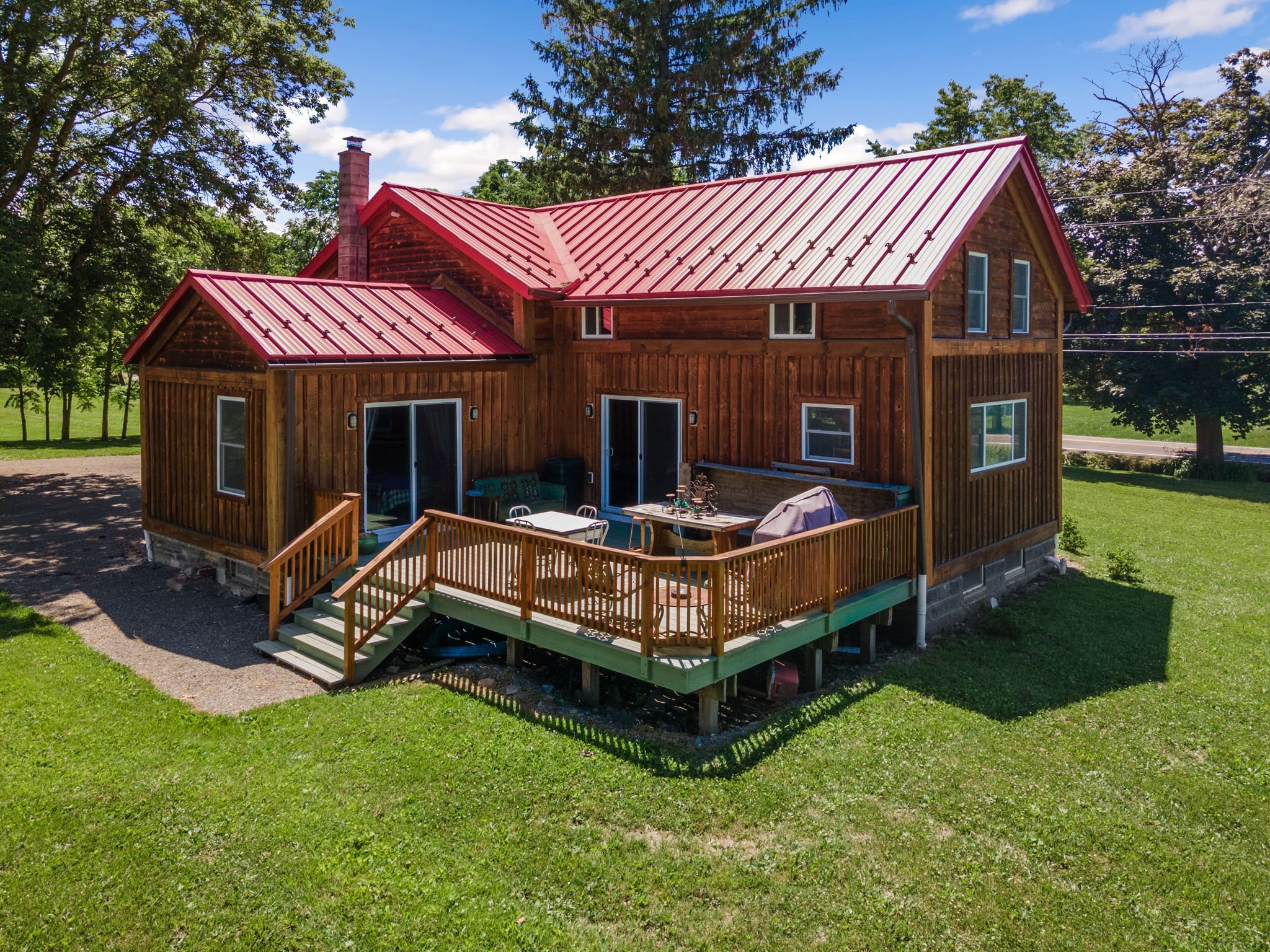 27-web-or-mls-1818-benson-road-skaneateles-ny-usa-drone-002.jpg