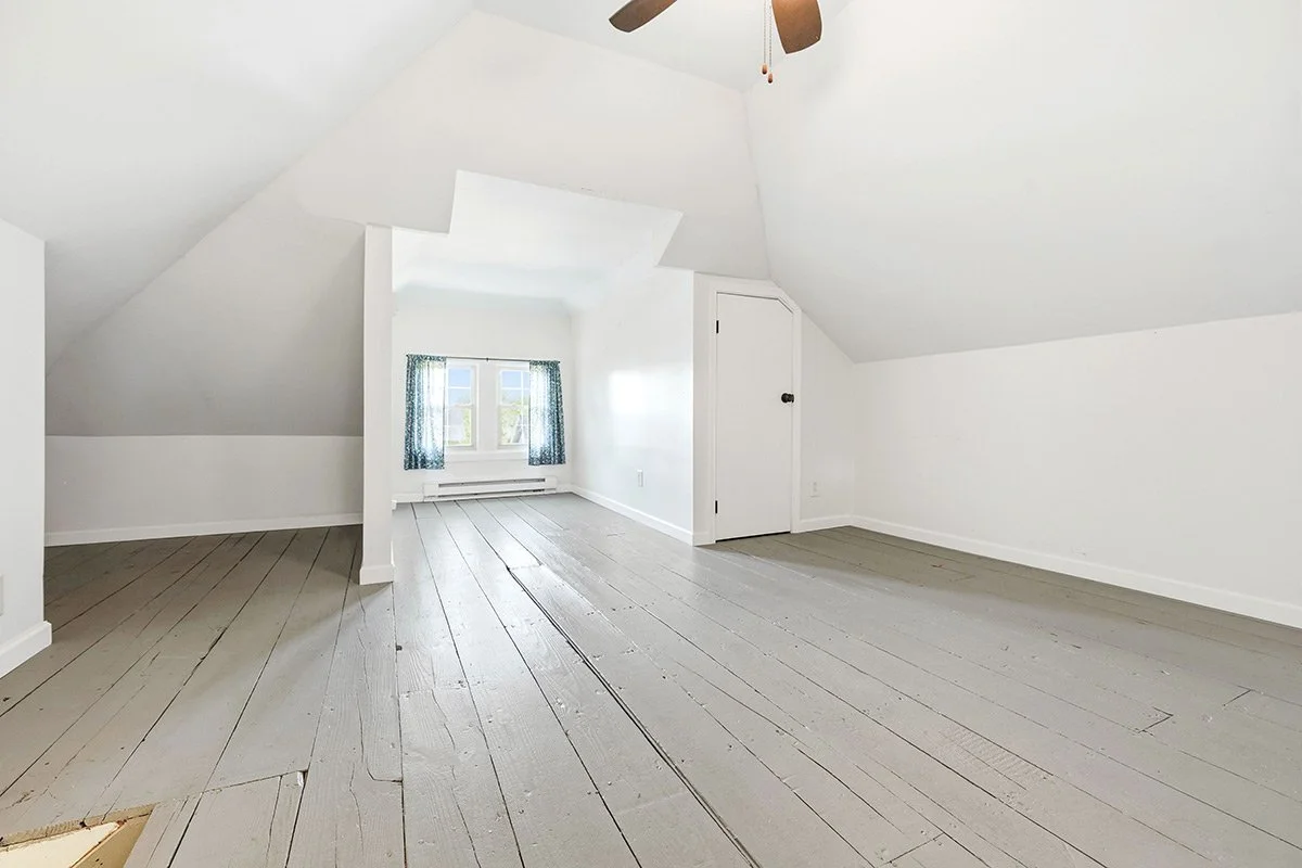 Oneida,-259-Bates-Avenue-(36-of-41).jpg