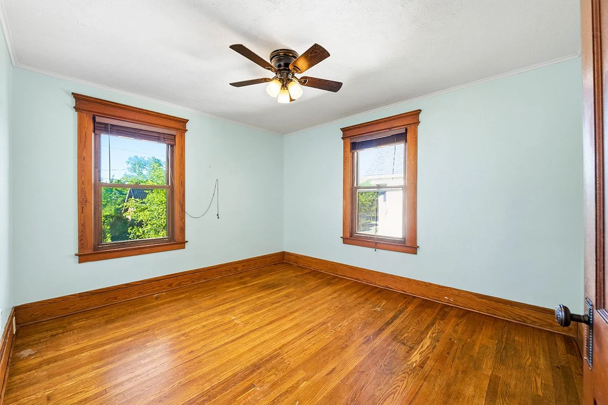 Oneida,-259-Bates-Avenue-(32-of-41).jpg