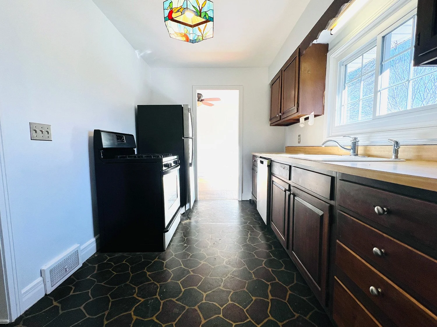 14 Goodspeed Pl, Skaneateles, NY — Lake Life Real Estate Agency