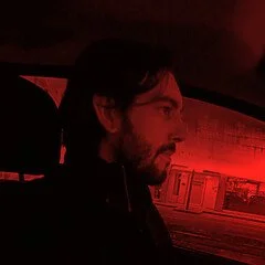  Samuele Bandini
 
 Focal Point School was the catalyst for my career transition from illustrator to concept artist.
Darek and Michal's mentorship taught me to move beyond mere software skills and focus on what truly matters:
-A strong design methodo