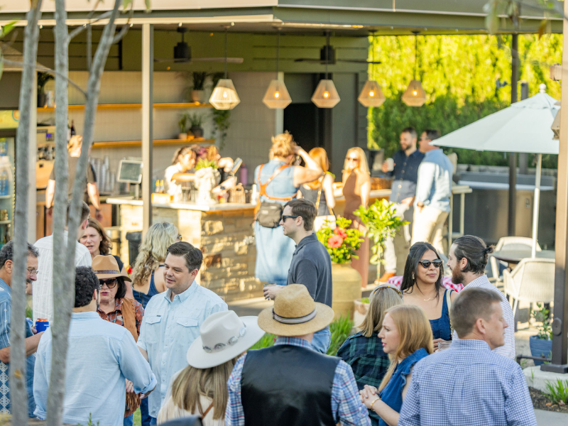 MONTHLY MINGLE | YARD GAMES