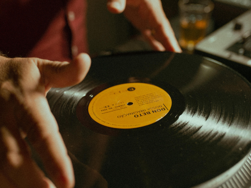 Lounge &amp; Listen | Latin American Electro