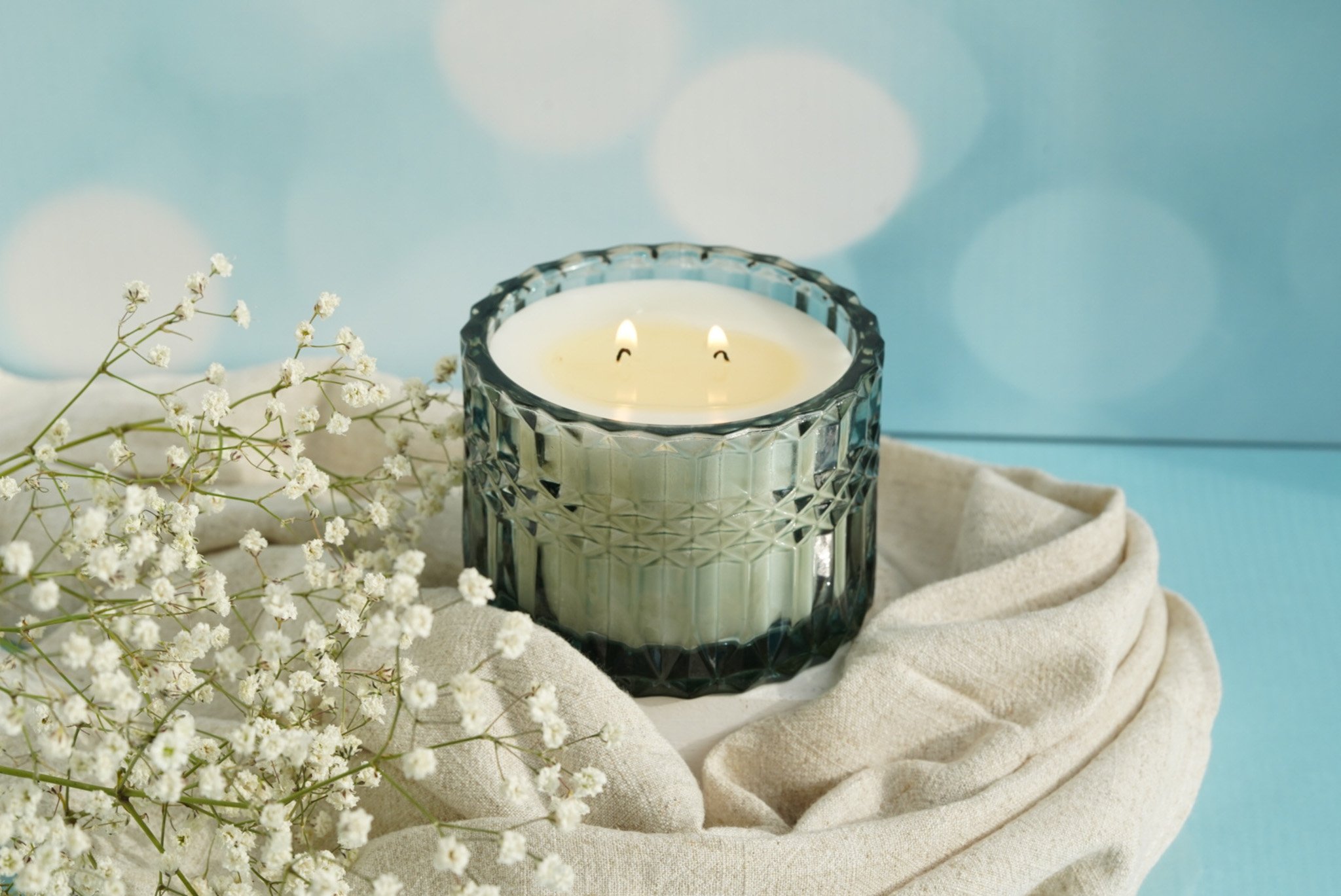 luxurious beach scented candle