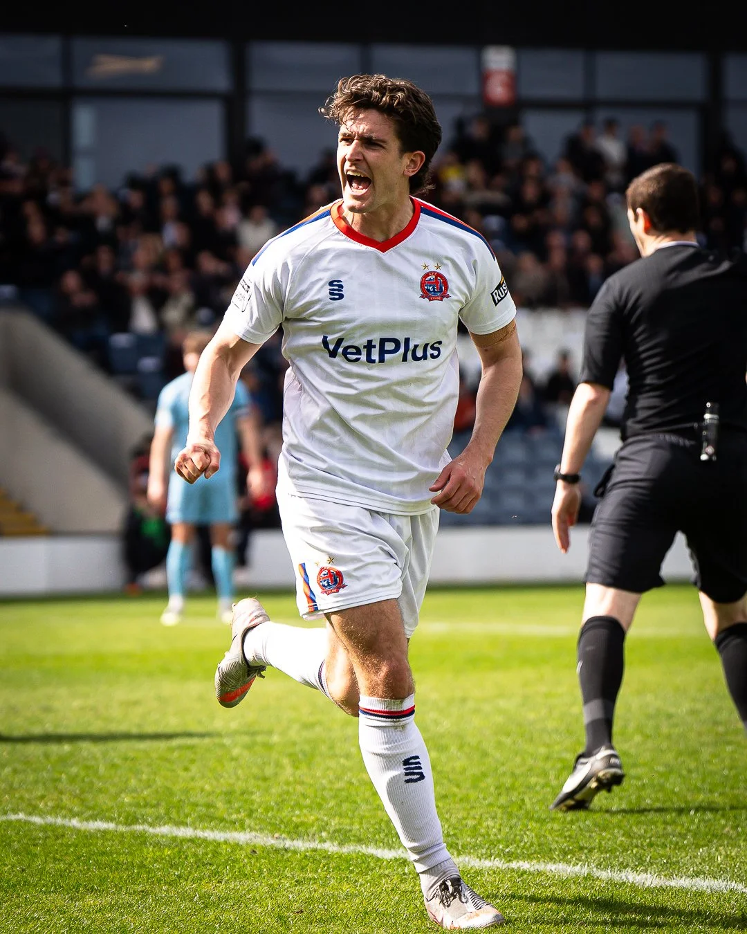AFC Fylde v Southport_18-04-20260015.jpg