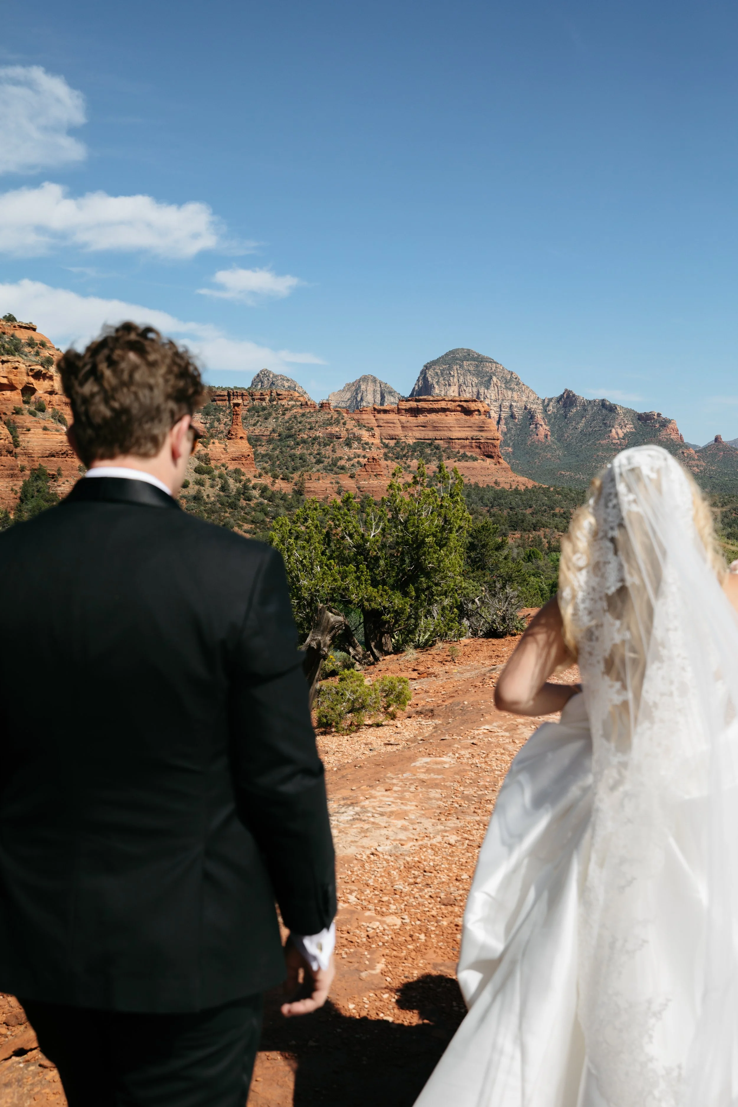 Bride & Groom119.jpg