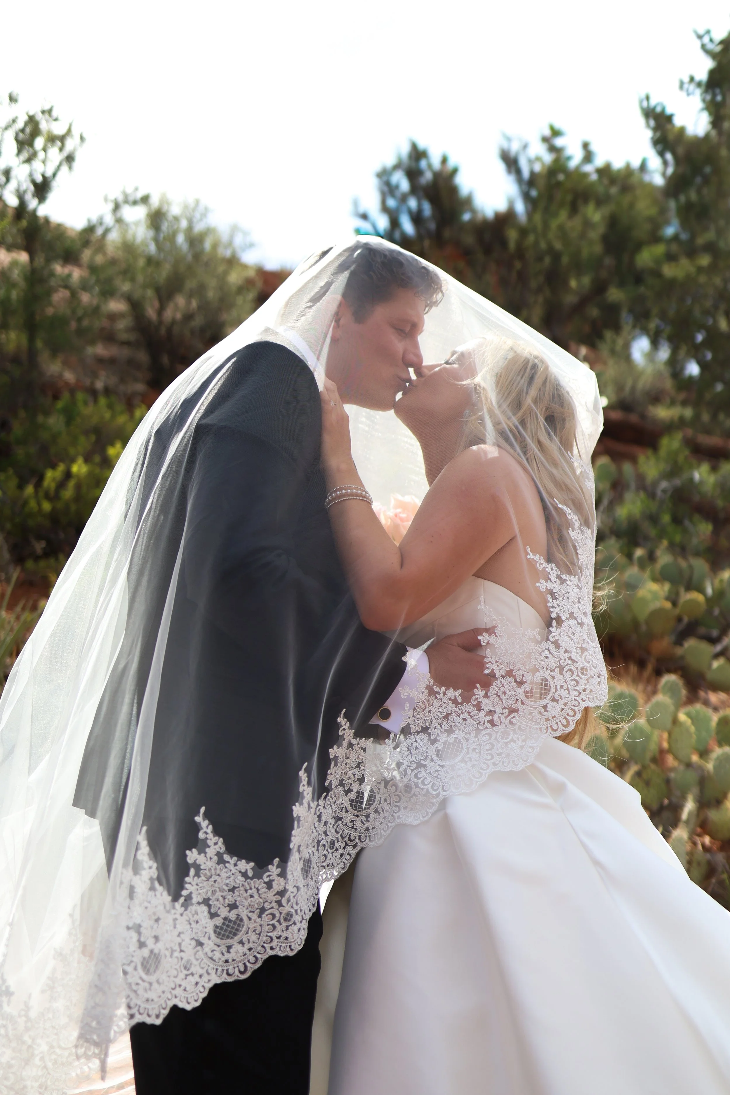 Bride & Groom371.jpg