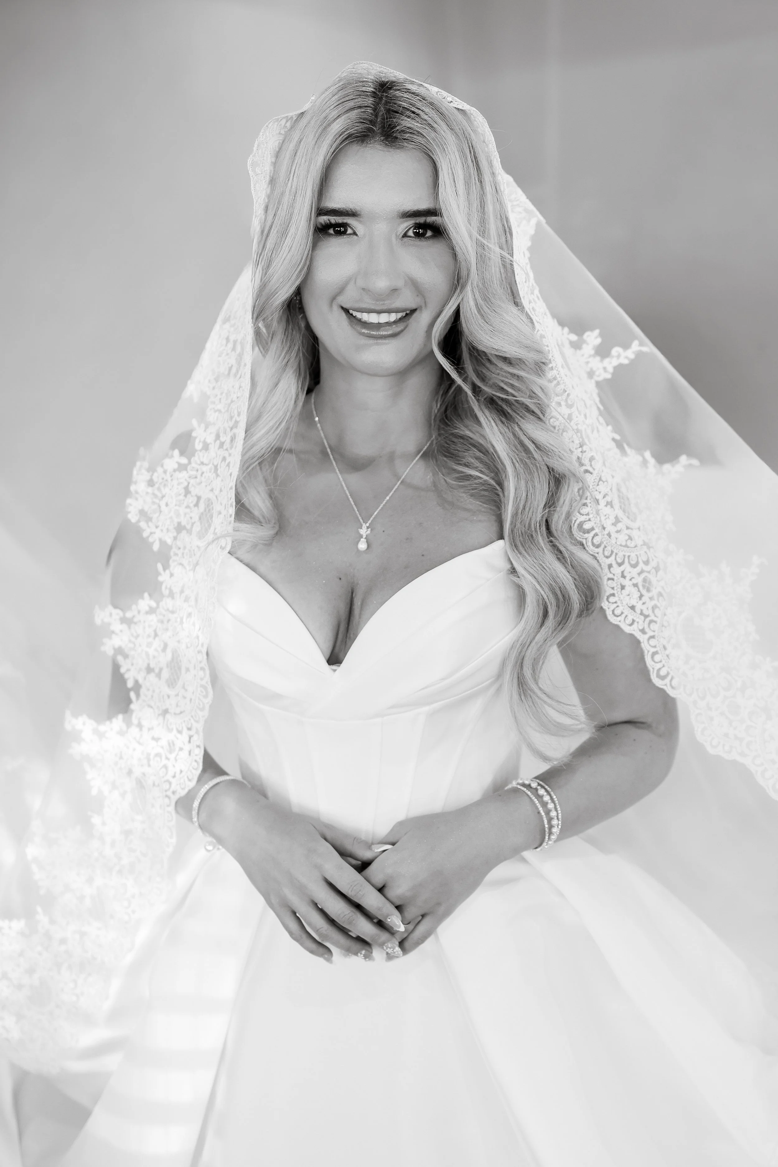 Getting Ready Bride-93.jpg