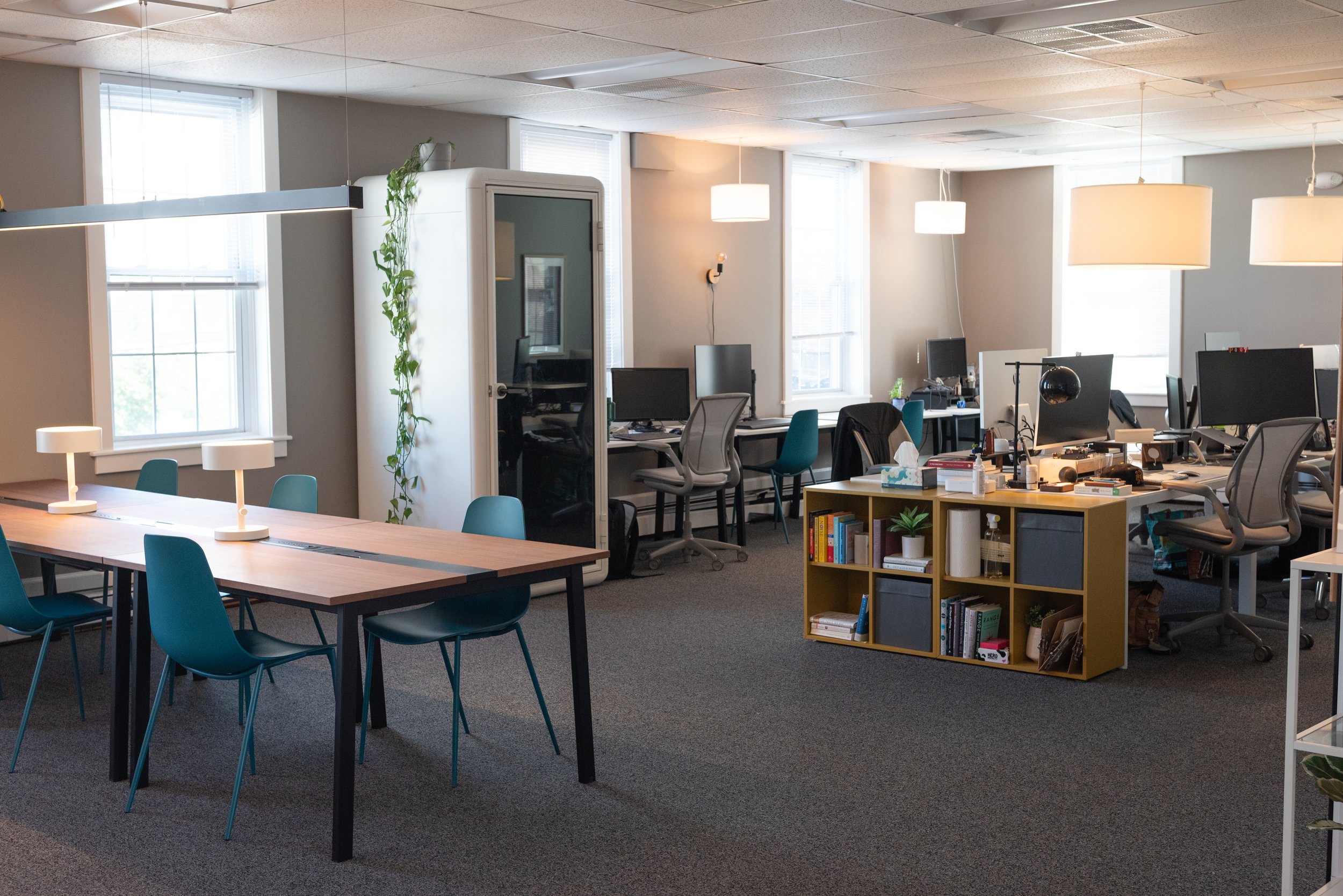 Various types of desks and booths