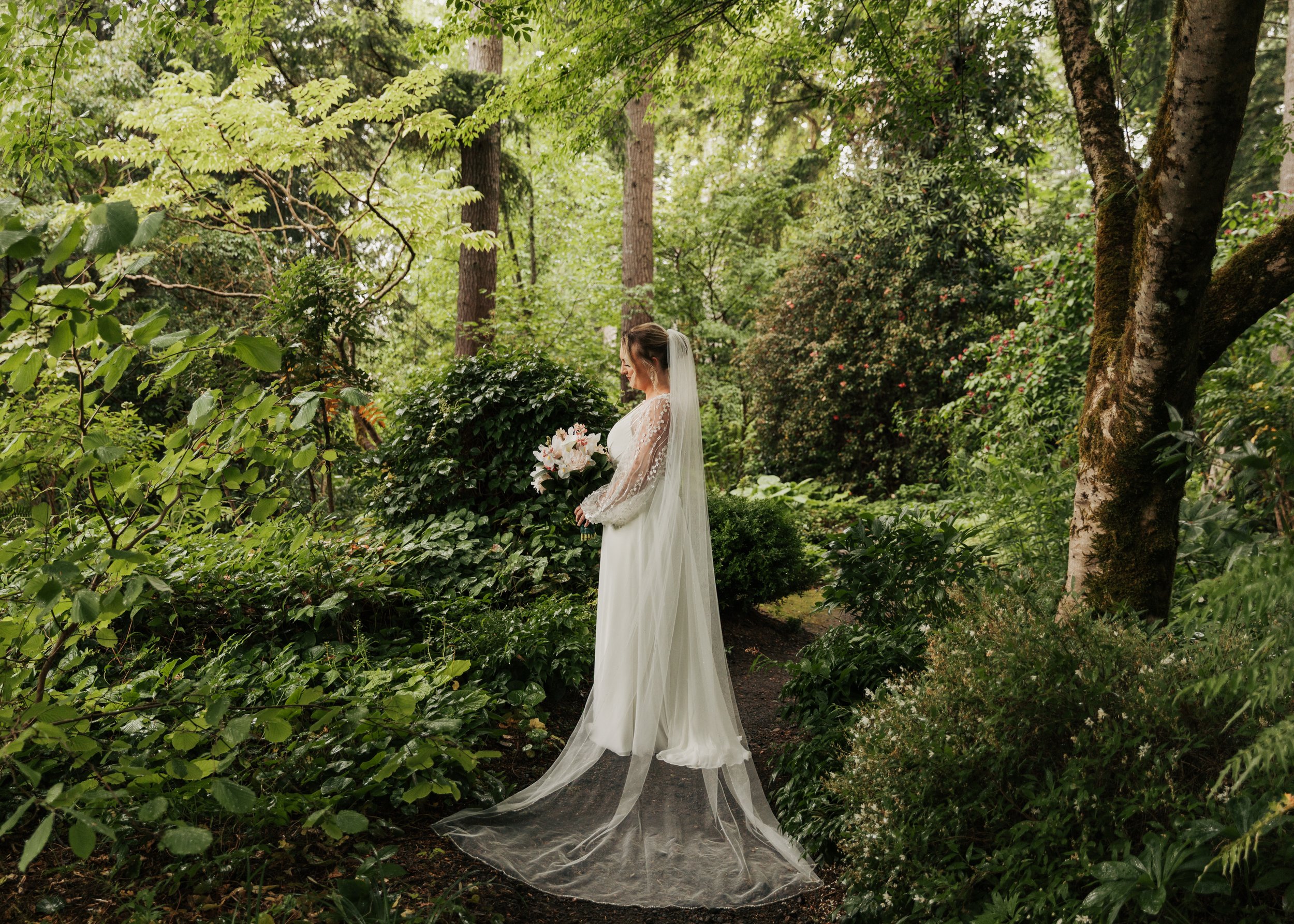 Heronswood Garden wedding Kingston Washington