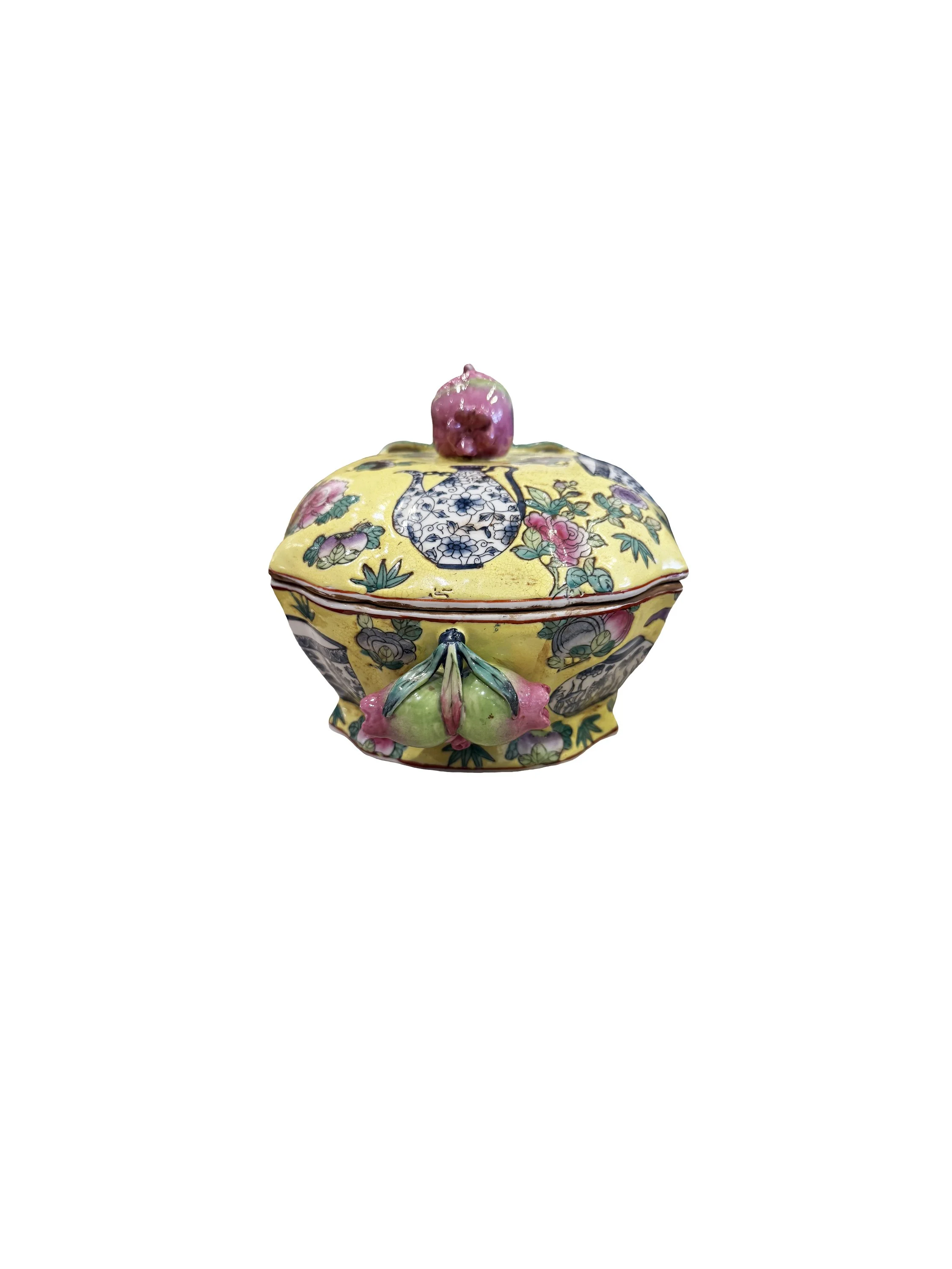 Pomegrantate Tureen 5.jpg