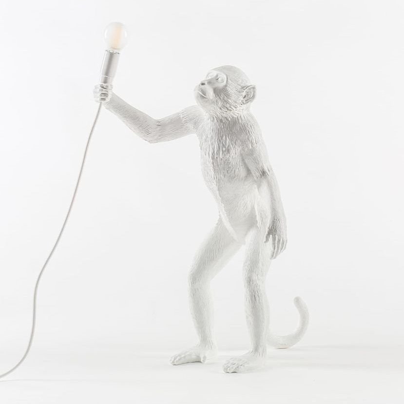 Seletti+Standing+Monkey+Lamp+Indoor+a.jpg